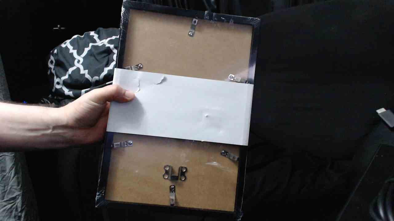 upsimples 11x14 Picture Frame Set of 5, Display Pictures 8x10 with Mat or 11x14 Without Mat, Wall... | Amazon (US)