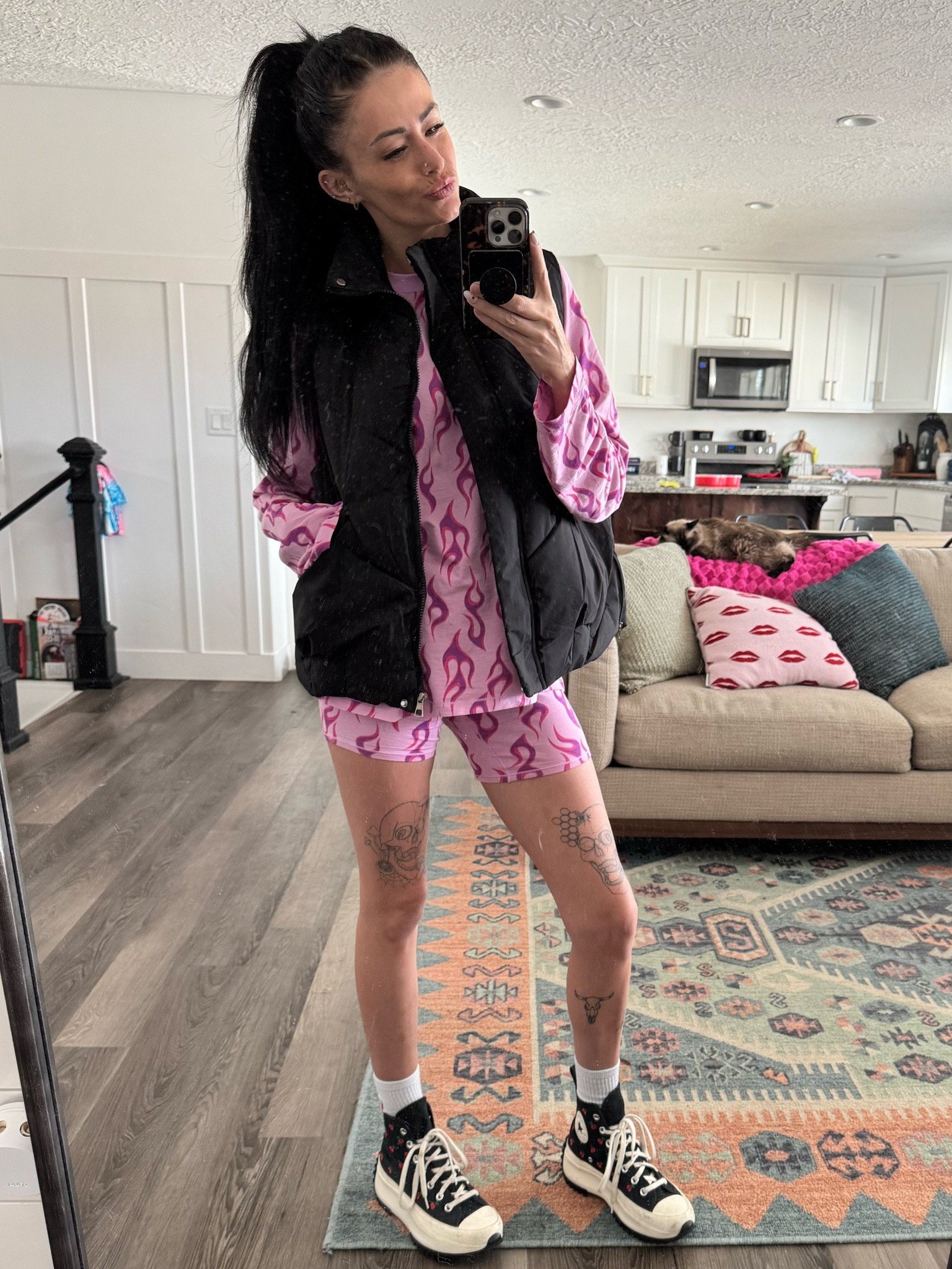 Name a cuter matching set, you can’t! This pink and purple flame biker short set is to die for! #matchingset #funoutfit #momfit