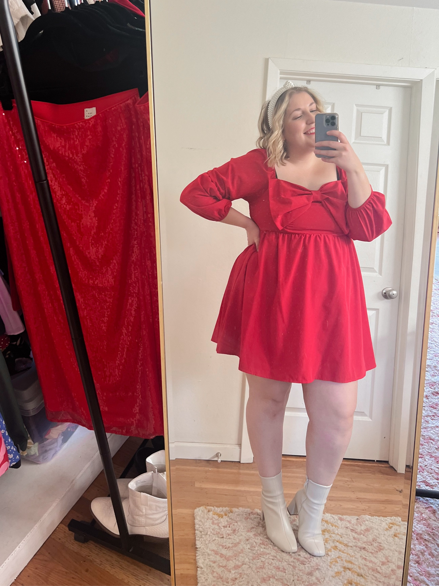 Holiday outfit inspo - Day 1/10❤️✨ Love love this dress - sad it’s unavailable but I’ve linked some similar! Follow along for 10 days of plus size holiday outfit ideas! 

#LTKHoliday #LTKstyletip #LTKplussize