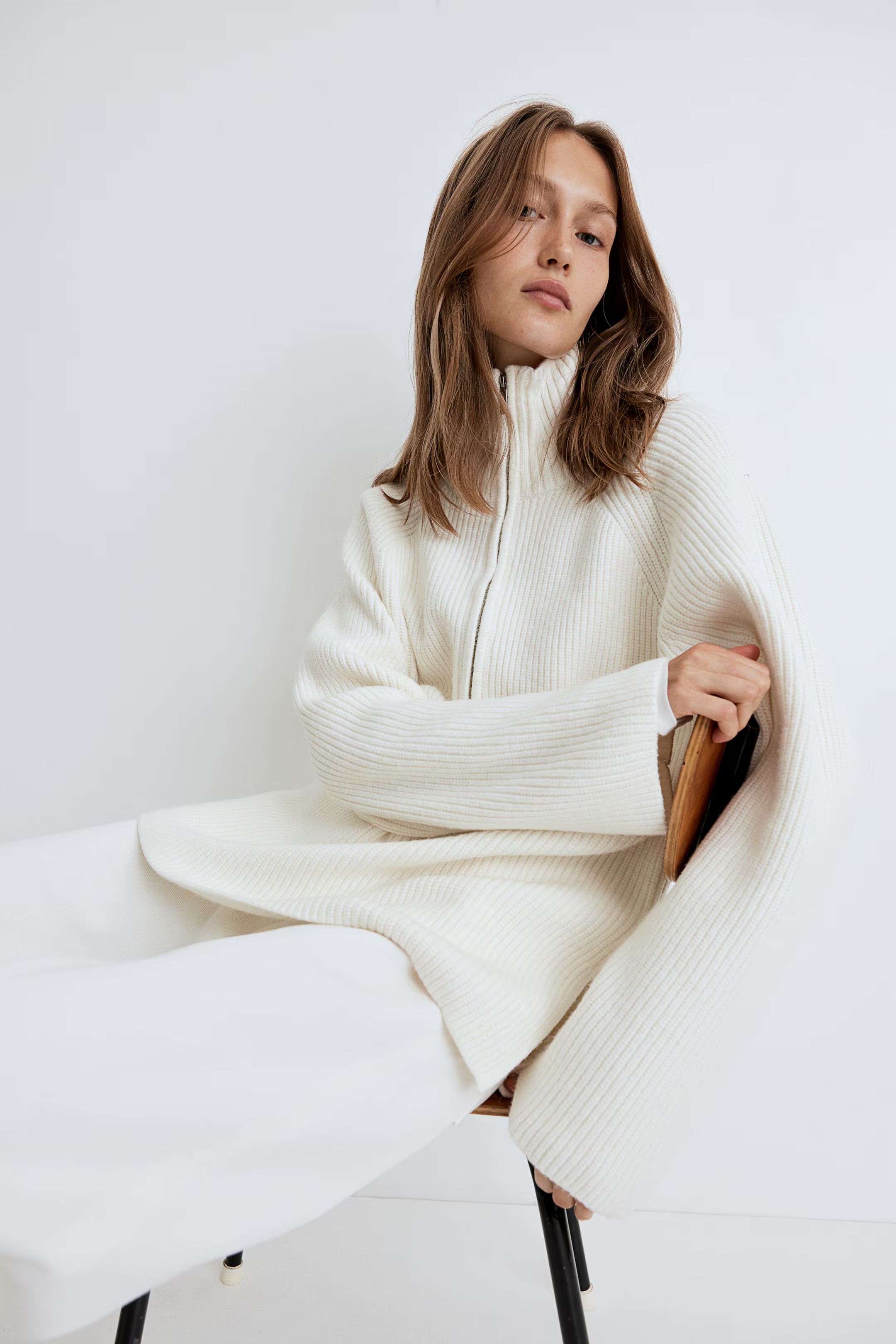 Zip-top rib-knit jumper - Long sleeve - Regular length - Cream - Ladies | H&M GB | H&M (UK, MY, IN, SG, PH, TW, HK)