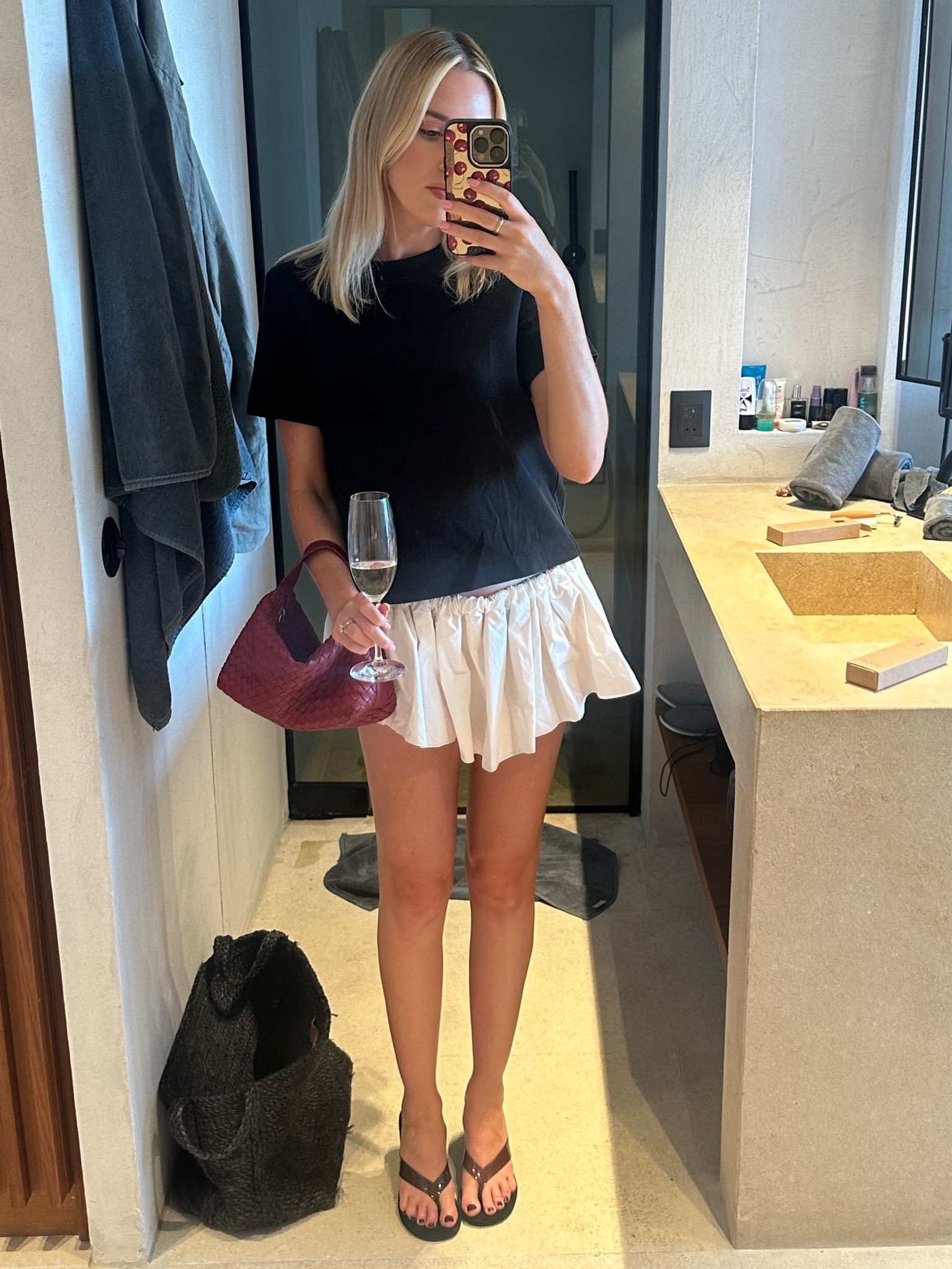 Dinner ootd 
Wearing an XS in the skirt and S in the tshirt
Shoes are Zara 

#LTKeurope #LTKuk #LTKsummer