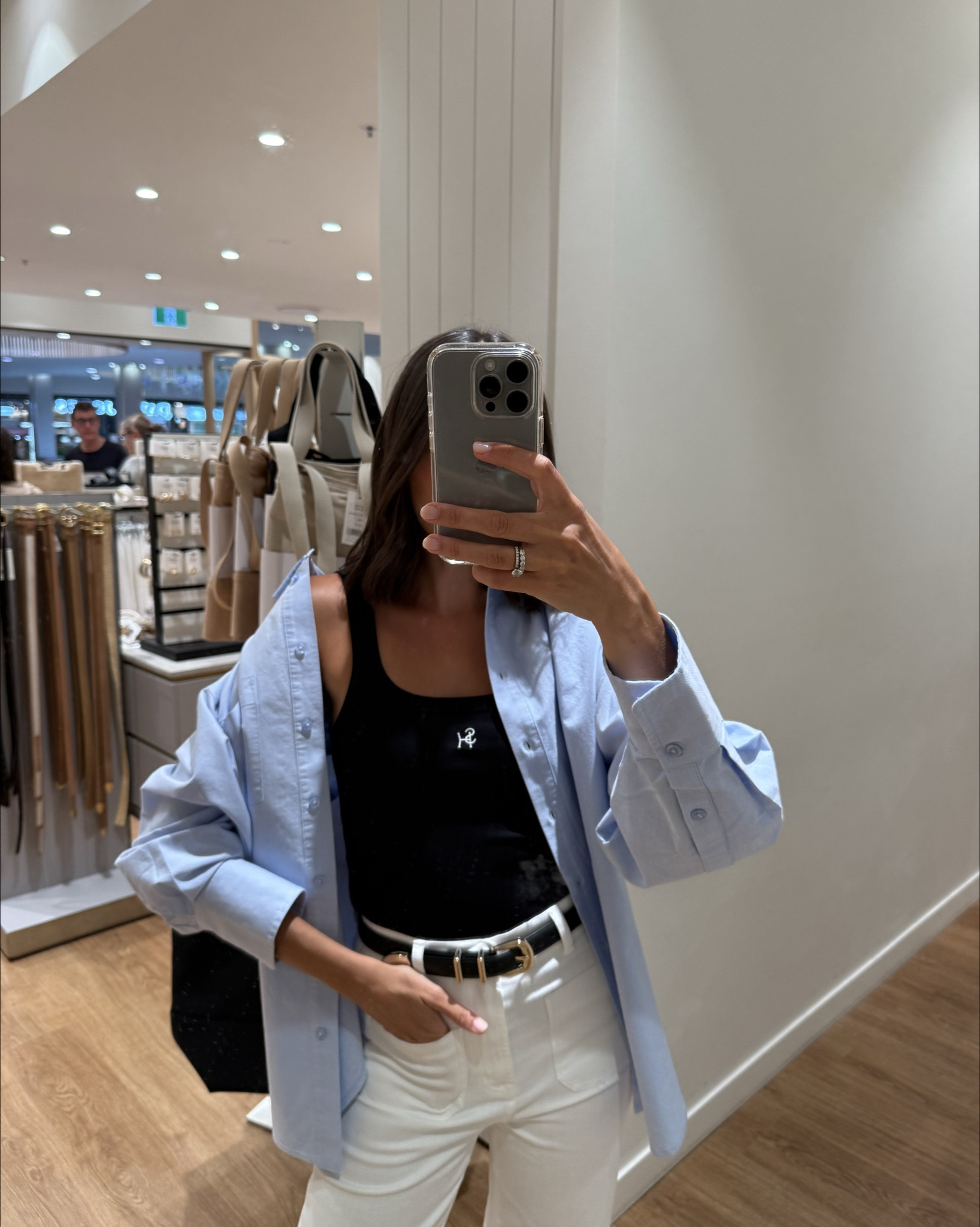 If you’re looking for an autumn outfit that you can wear on rotation - this is it! Oversized shirt (blue), black tank, white jeans and chic thong sandals x

#LTKaustralia #LTKstyletip
