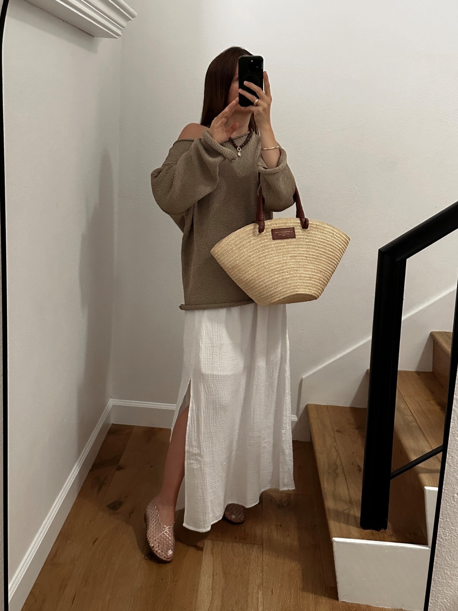 Chic comfy spring outfit 🤎

#LTKPetite #LTKdayinmylife #LTKootd