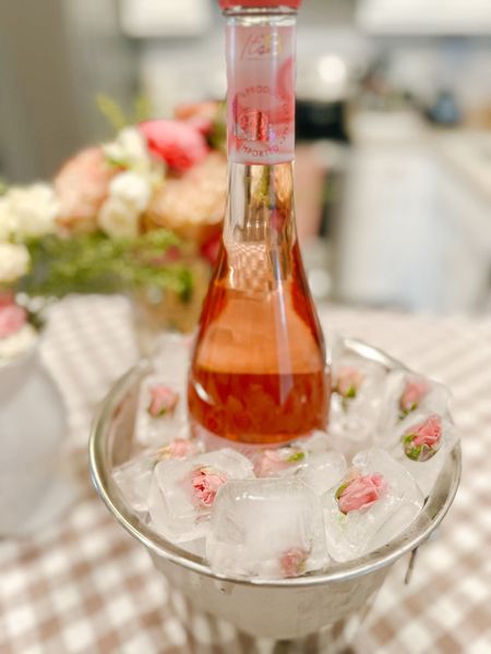 Spray rose or small flower Ice hack 
