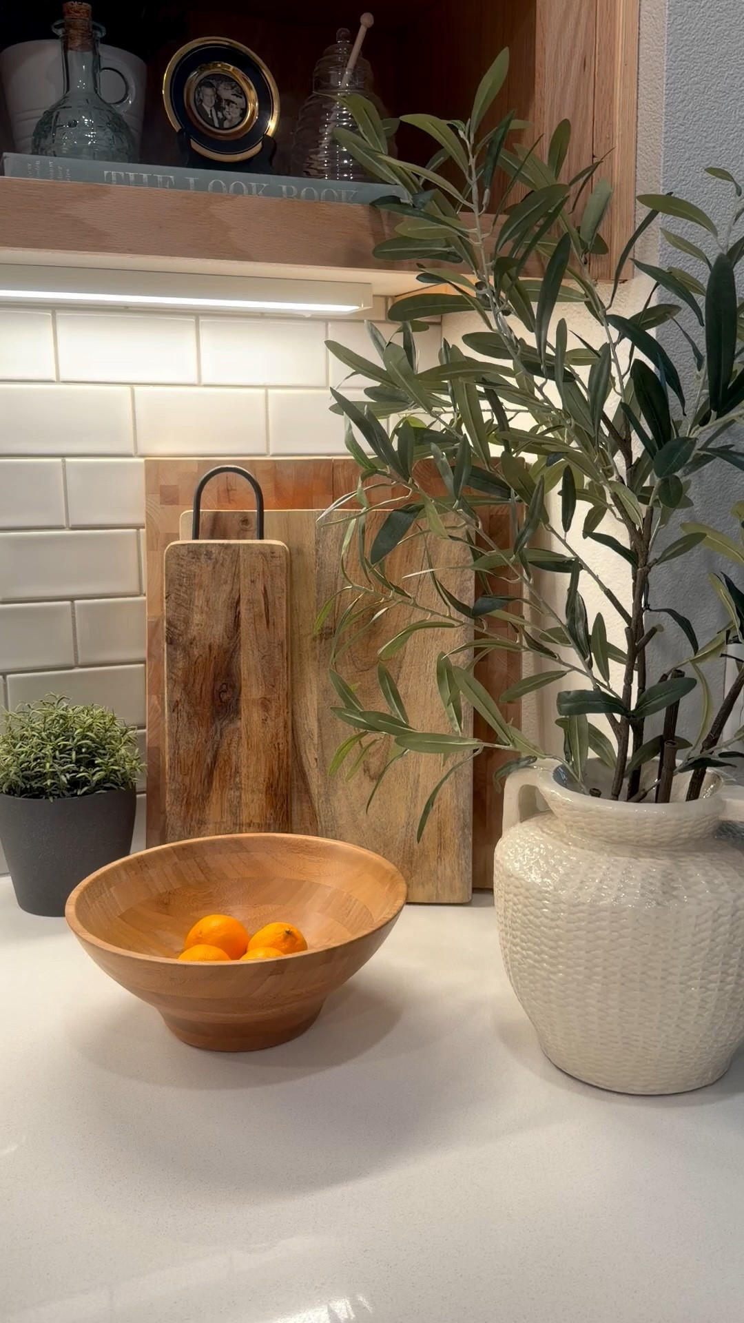 A few small changes can make a space feel completely different. 🤍

I’ve been slowly turning our apartment into a home, one corner at a time, and this little kitchen refresh made such a difference.✨

#HomeRefresh #ApartmentDecor #KitchenInspo #BayAreaHome #CozyHome #HomeStyling #CottageStyle #RalphLaurenHome #NeutralDecor #EvolvingBlonde

#LTKHome