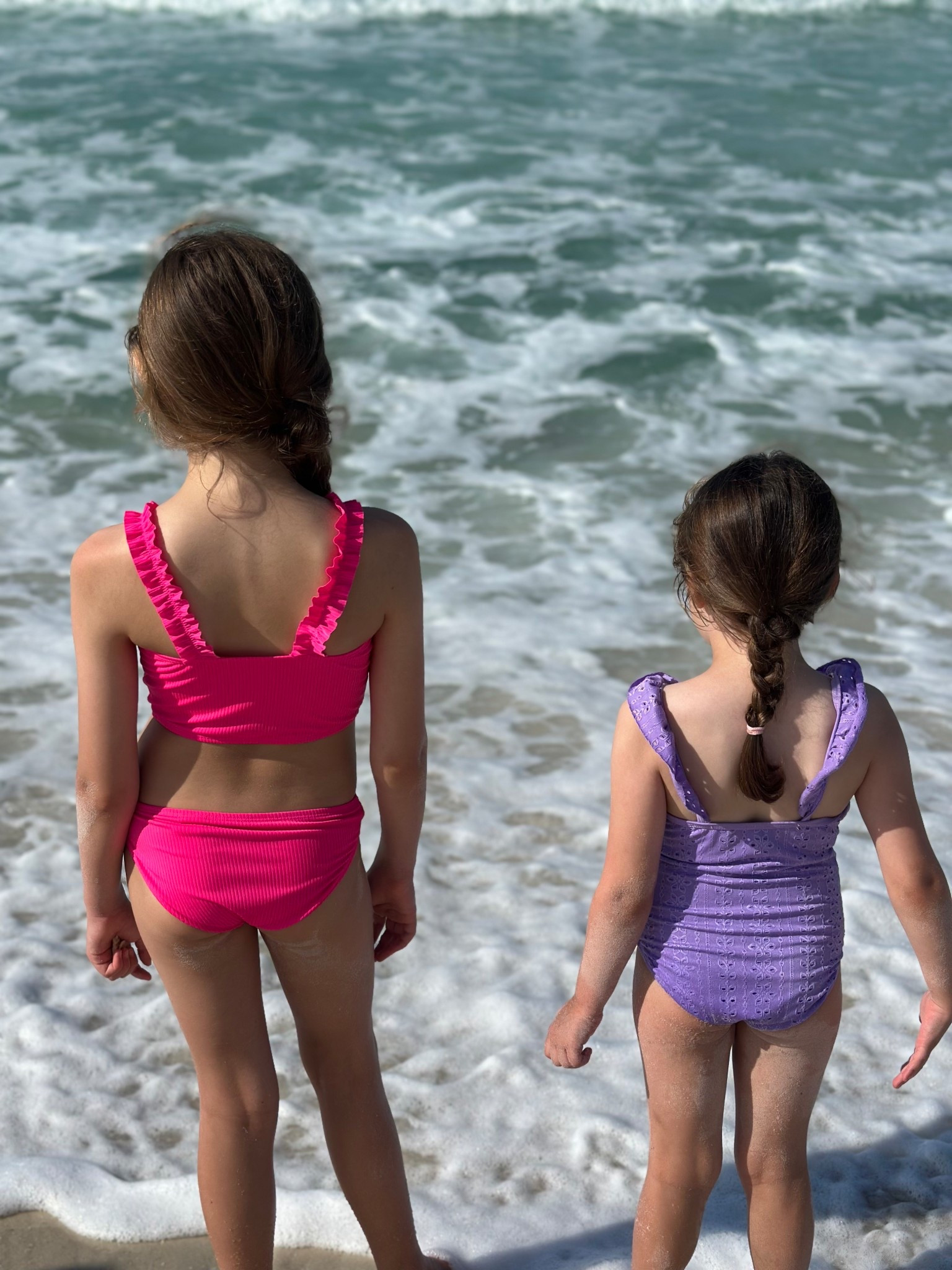 Cutes girls bathing suits under $10
Walmart

#LTKSwim #LTKKids #LTKFindsUnder50