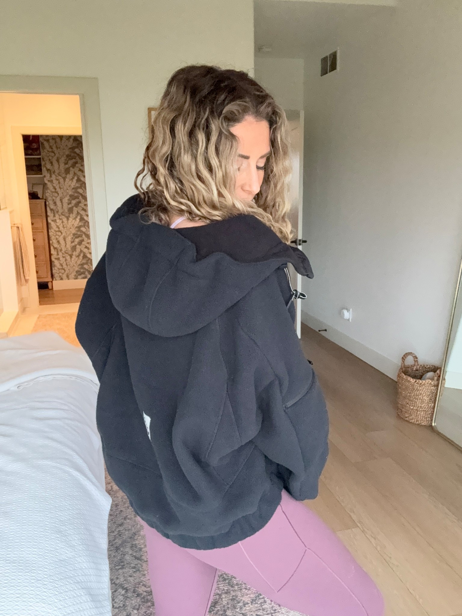 FREE PEOPLE MUST haves! 

I’m a size small in bottoms and medium or small in tops! 

5’8 
140lbs 
Age 40 