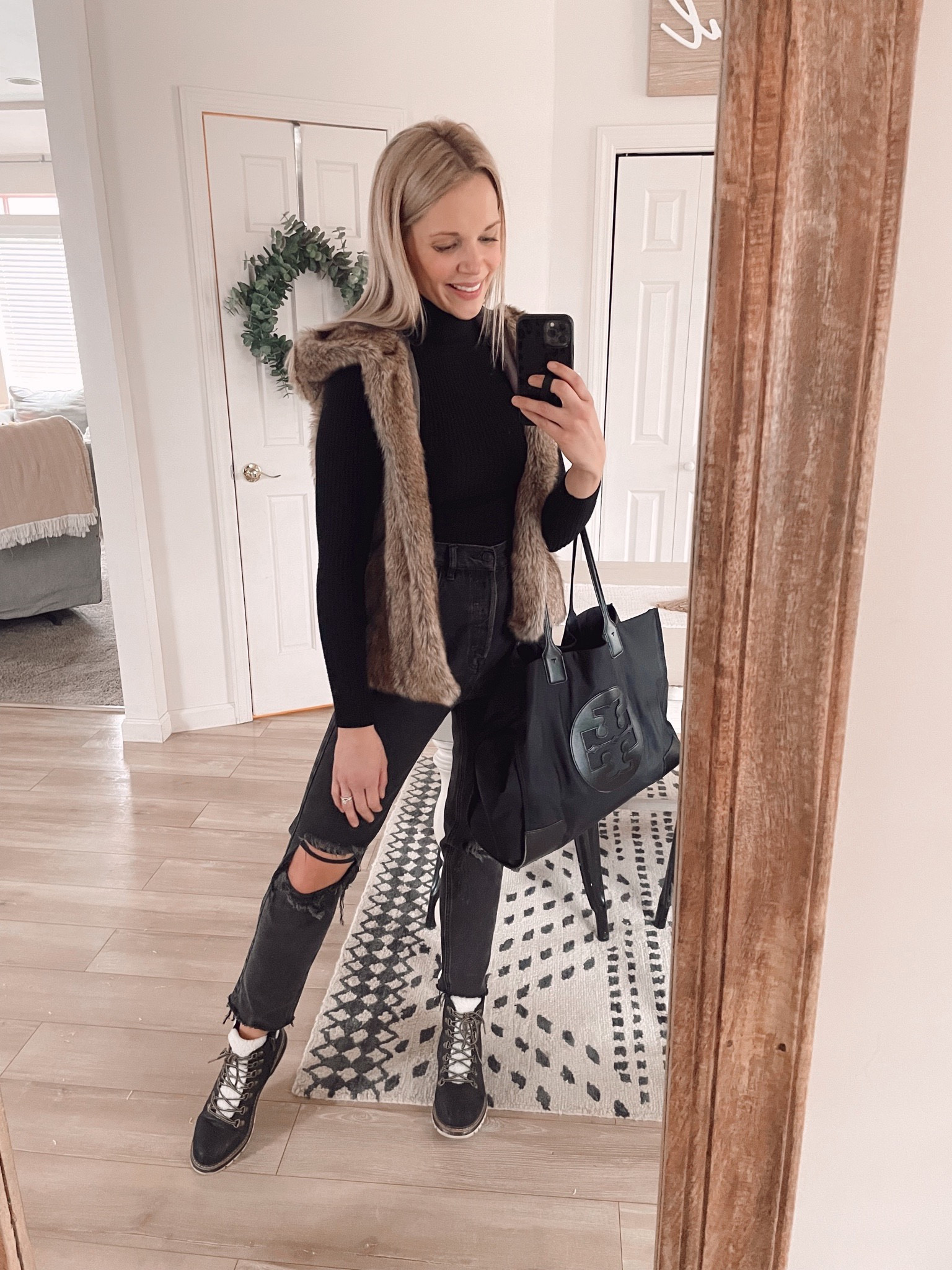 Black and neutral style
Winter looks
Black Tory Burch Ella tote

#LTKGiftGuide #LTKHoliday #LTKCyberweek