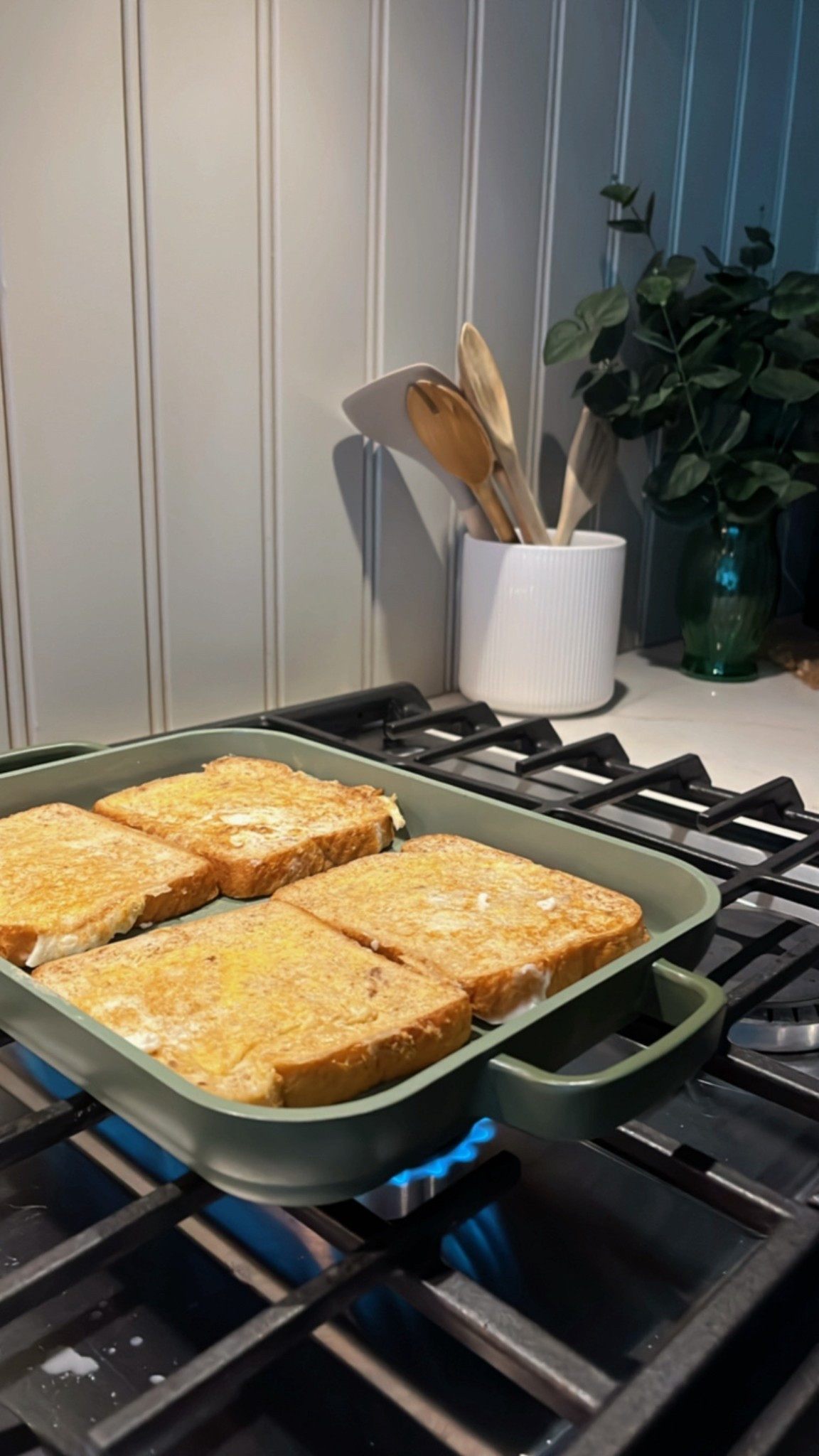A baking sheet that doubles as a griddle. So perfect for breakfast! Comes in mini and regular. Shown is the mini 

#LTKFamily #LTKHome
