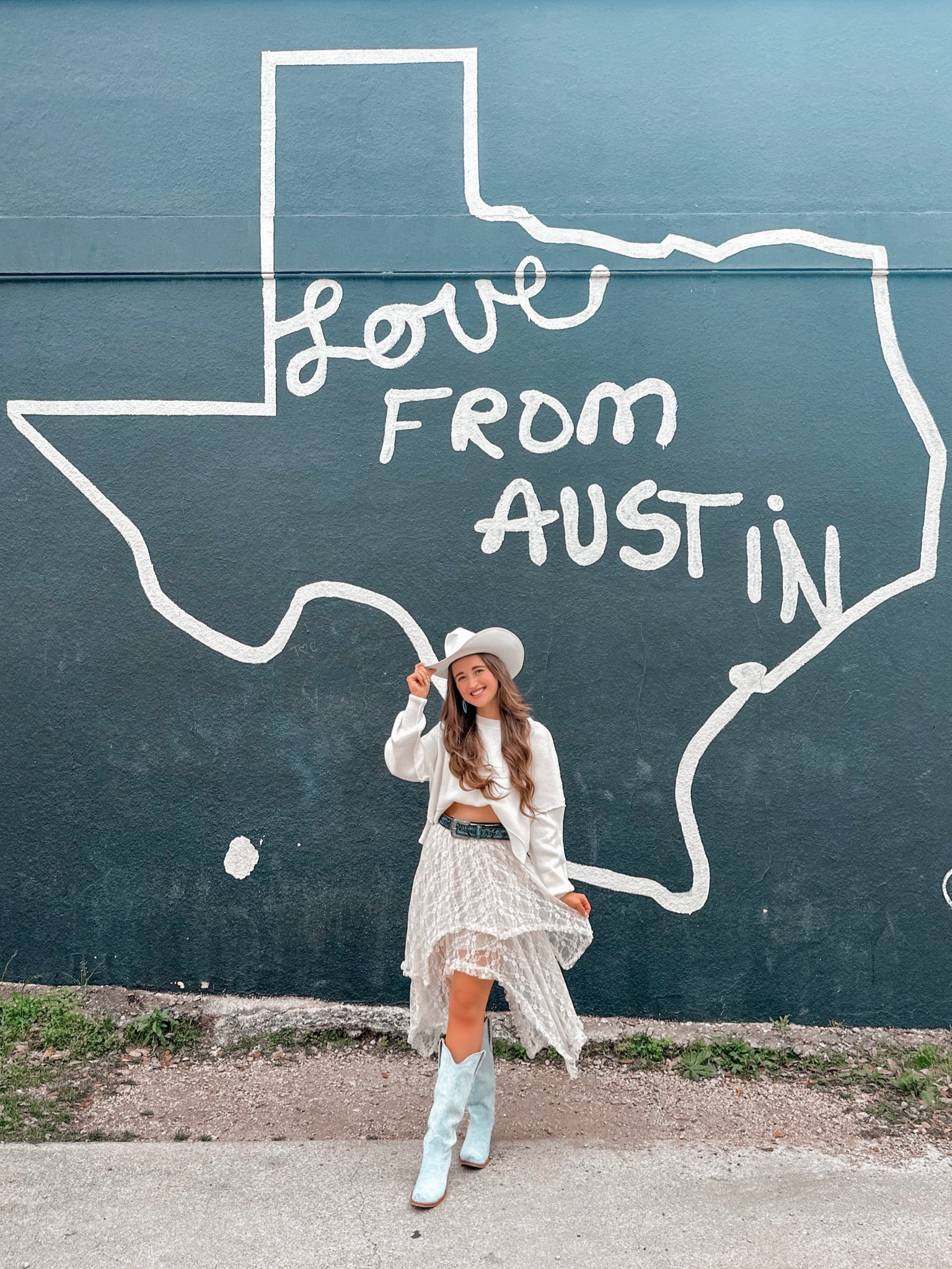 the cutest western outfit for a chilly spring day 💐🤠

#LTKFestival #LTKSeasonal