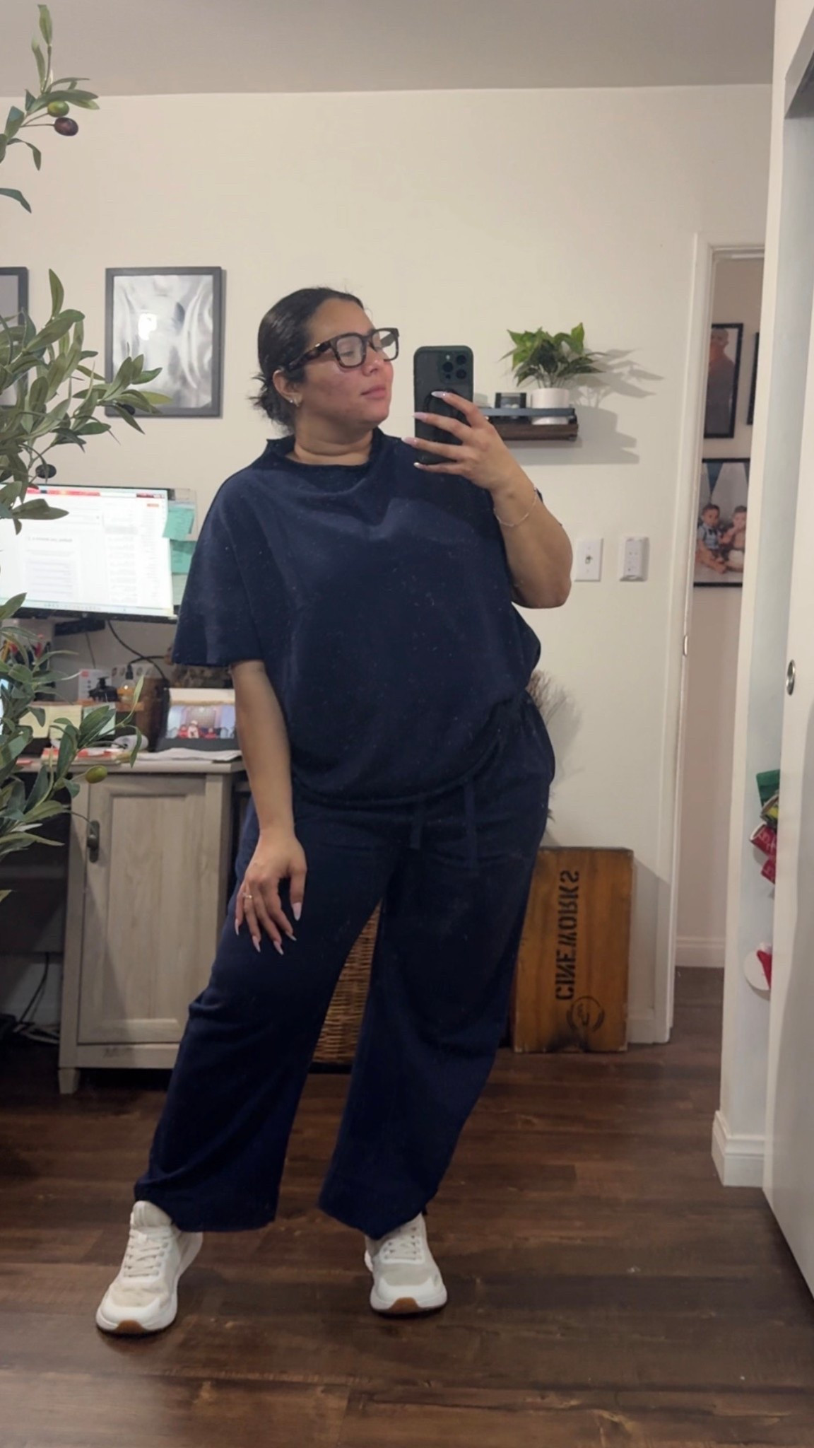 What I’m wearing as a wfh mom and for school drop offs. This set is perfect going
Into spring. It’s lightweight, it’s so comfortable, and tummy friendly. 

Matching set- large/ tts / tummy friendly 

WFH outfit 
Casual outfit 
Midsize outfit 
Spring outfit 
Summer outfit 
Mom outfit 
Curvy fashion 
Travel outfit 
Airport outfit 
School drop off outfit 
Comfy outfit 

@amazonfindsandfashion 

#LTKootd #LTKmomlife #LTKMidsize