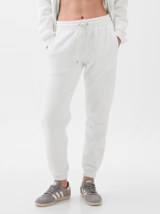 Vintage Soft Classic Joggers | Gap | Gap (US)