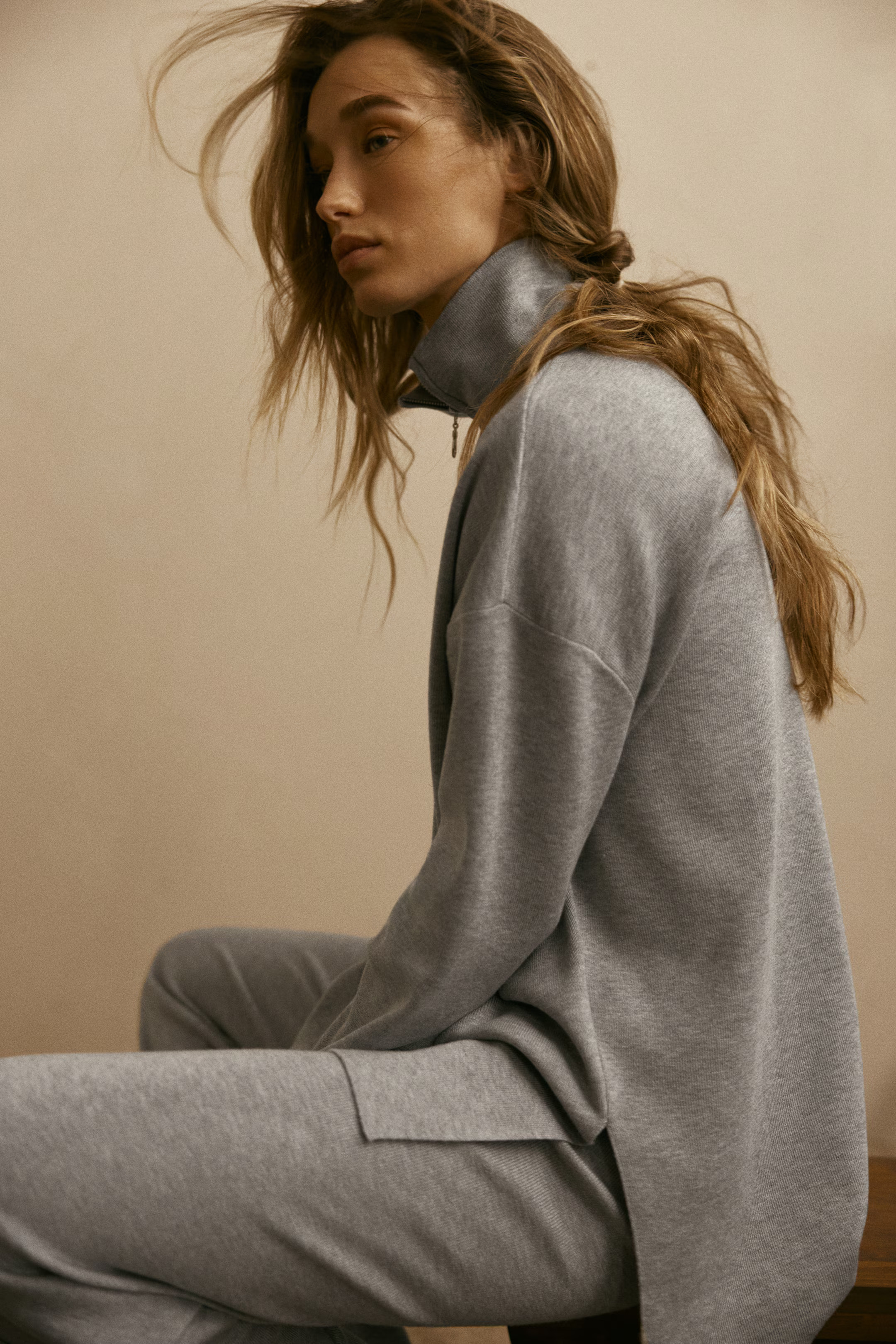 Oversized zip-top jumper | H&M (UK, MY, IN, SG, PH, TW, HK)