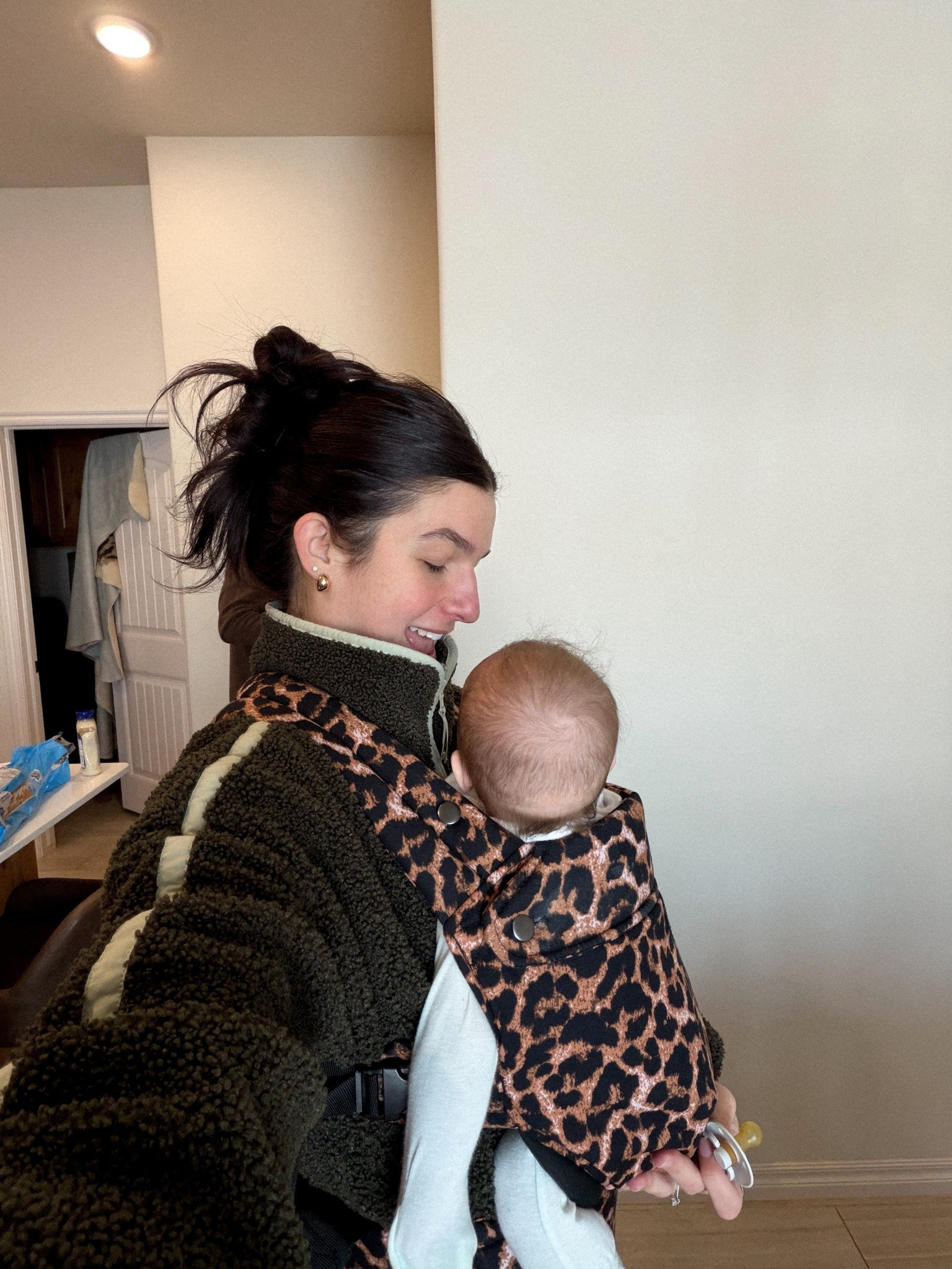 momcozy baby carrier 🐆

#LTKBaby #LTKmomlife #LTKootd