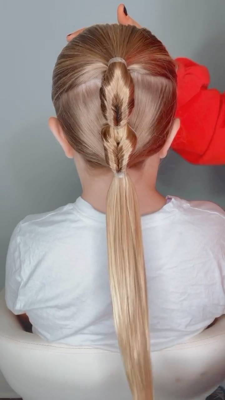 EASY SUMMER UPDO ✨ If you’re looking for an easy summer updo, this is a great hairstyle to try! I love this one for camp or sports! I’m sharing my favorite hair products with you, too! ￼

#LTKKids #LTKBeauty