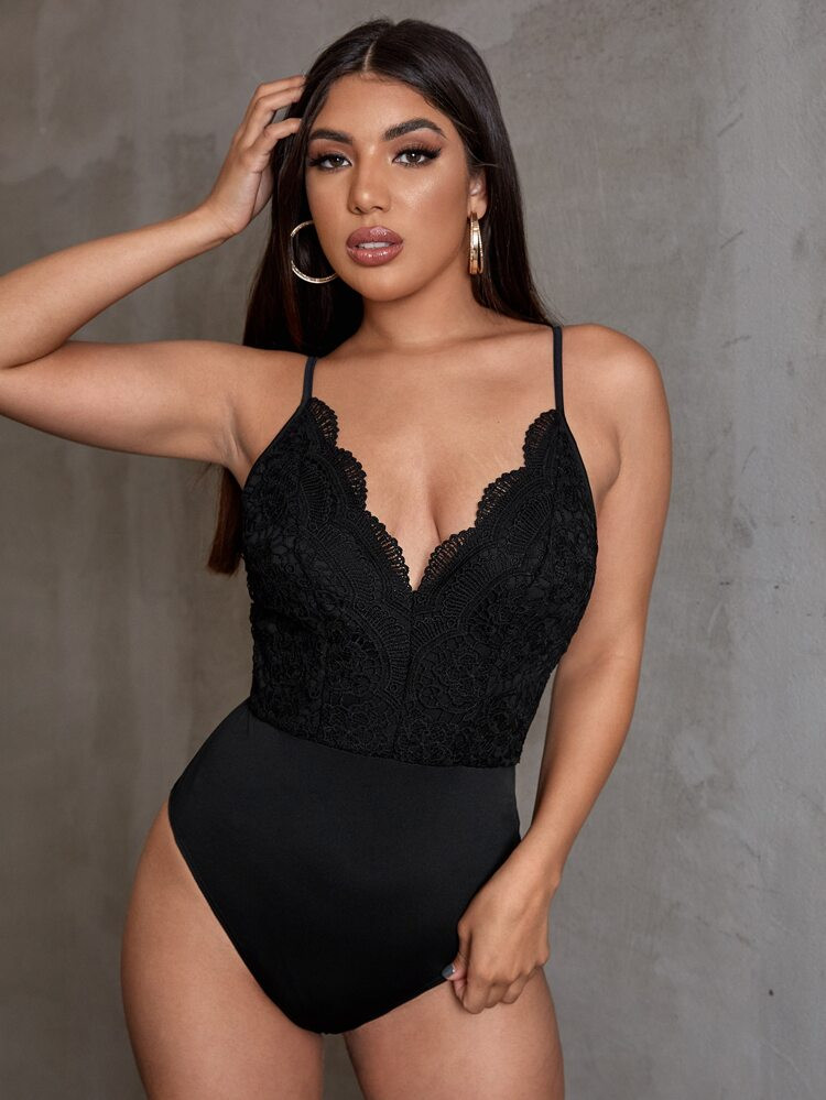 Contrast Lace Zipper Back Cami Bodysuit | SHEIN