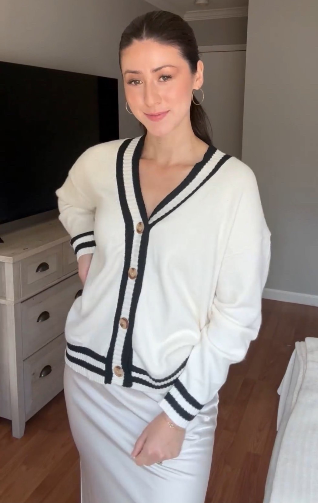Find in my Core Closet Collection.🤍 This Button Down Soft Cardigan is preppy, classy, and effortlessly versatile. Perfect for layering over blouses, tees, or dresses. Pair with jeans, skirts, or tailored pants for polished casual vibes.

Add to your closet now and elevate every outfit.✨

#LTKMidsize #LTKU #LTKSeasonal