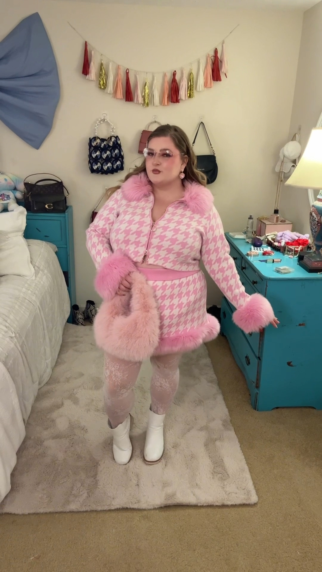 10 days of curvy Valentine's Day outfits Day 5 curvy 
💖 cuties we are halfway through our curvy valentines themed looks and this matching set is one of my all time favorites outfits! • midsize and plus size valentines outfit inspo from your fave curvy fashion bestie

#LTKValentine #LTKPlusSize #LTKMidsize