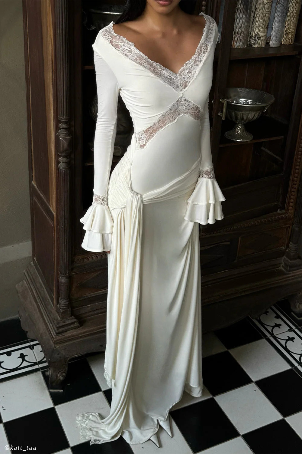 Electra Slinky Lace Maxi Dress - Ivory | MESHKI US