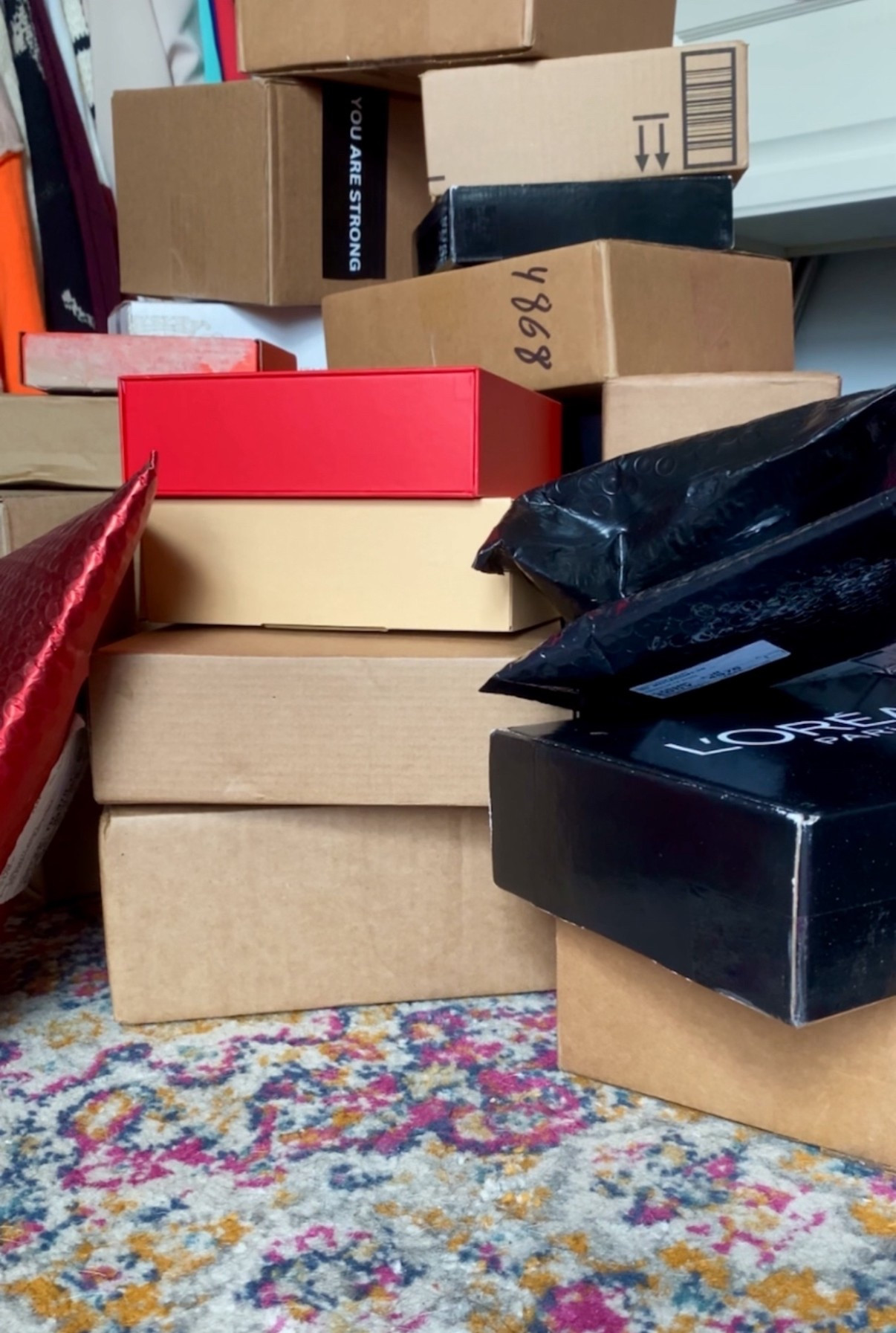 It was a busy mail week! Doing a whole PR haul and rounding up everything here! 