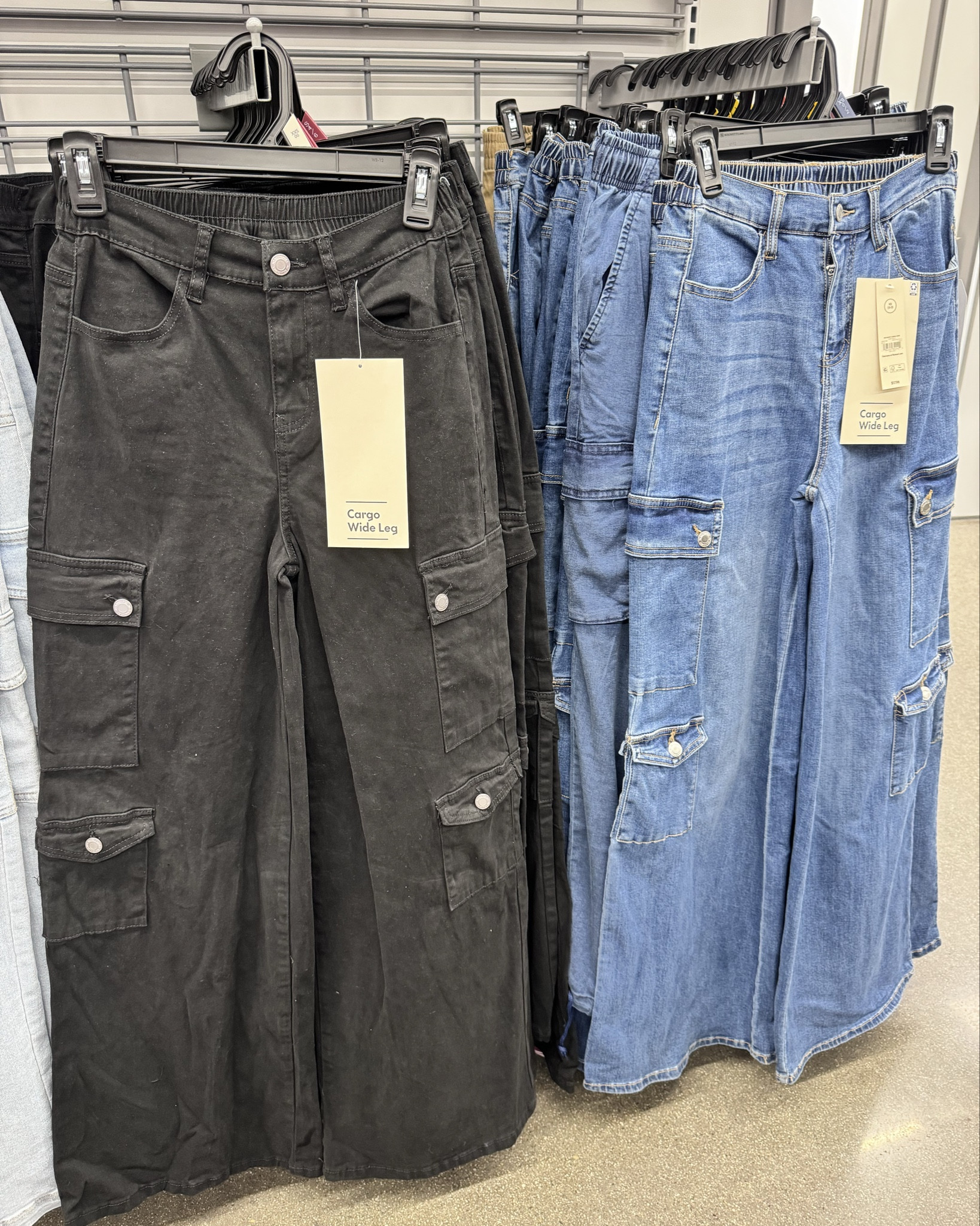 【NONCODE】Family Cargo Bootcut Pants Generic Bootcut Cargo Jeans for Women Straight Leg Wide Leg