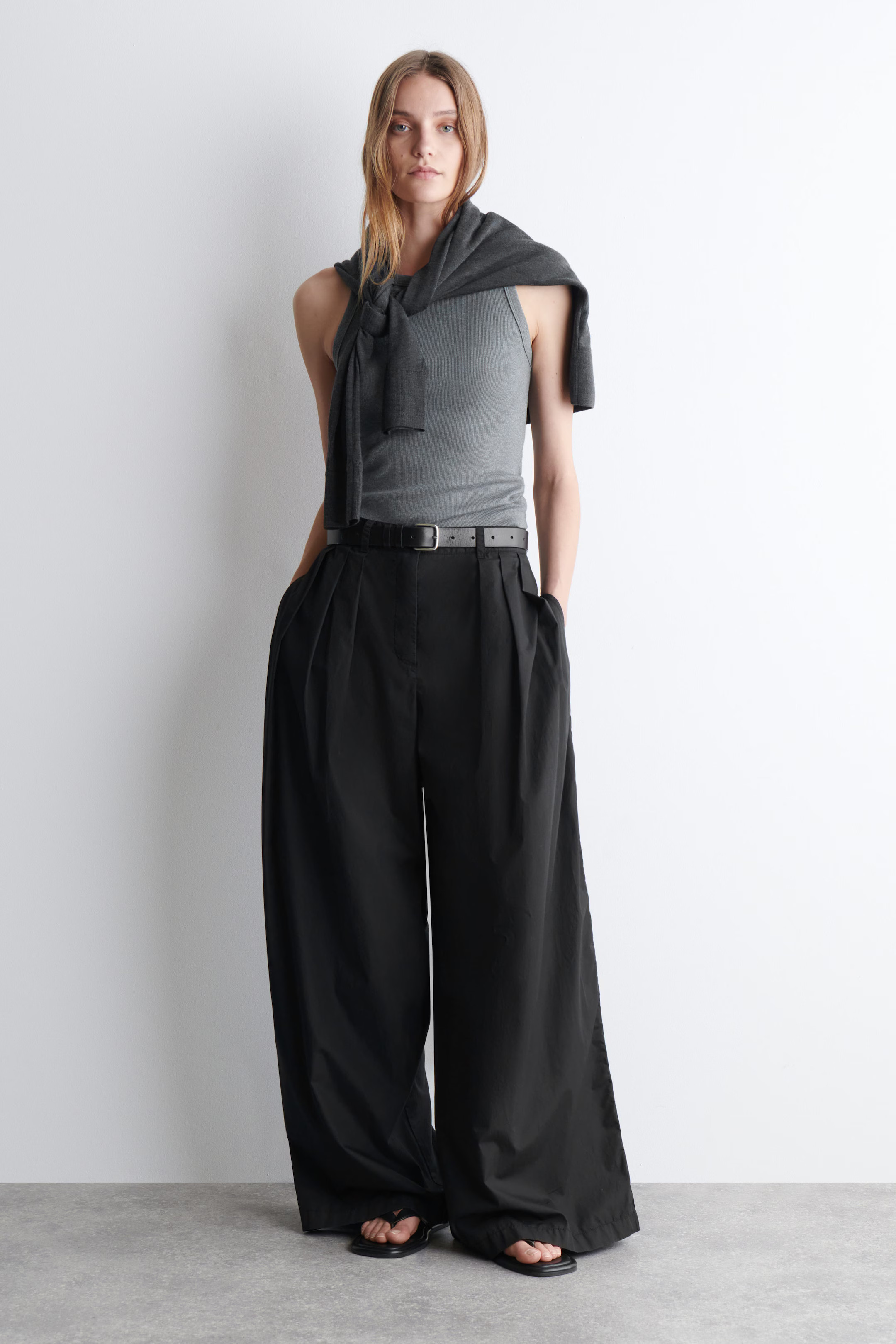 PLEATED COTTON WIDE-LEG TROUSERS - BLACK | COS UK