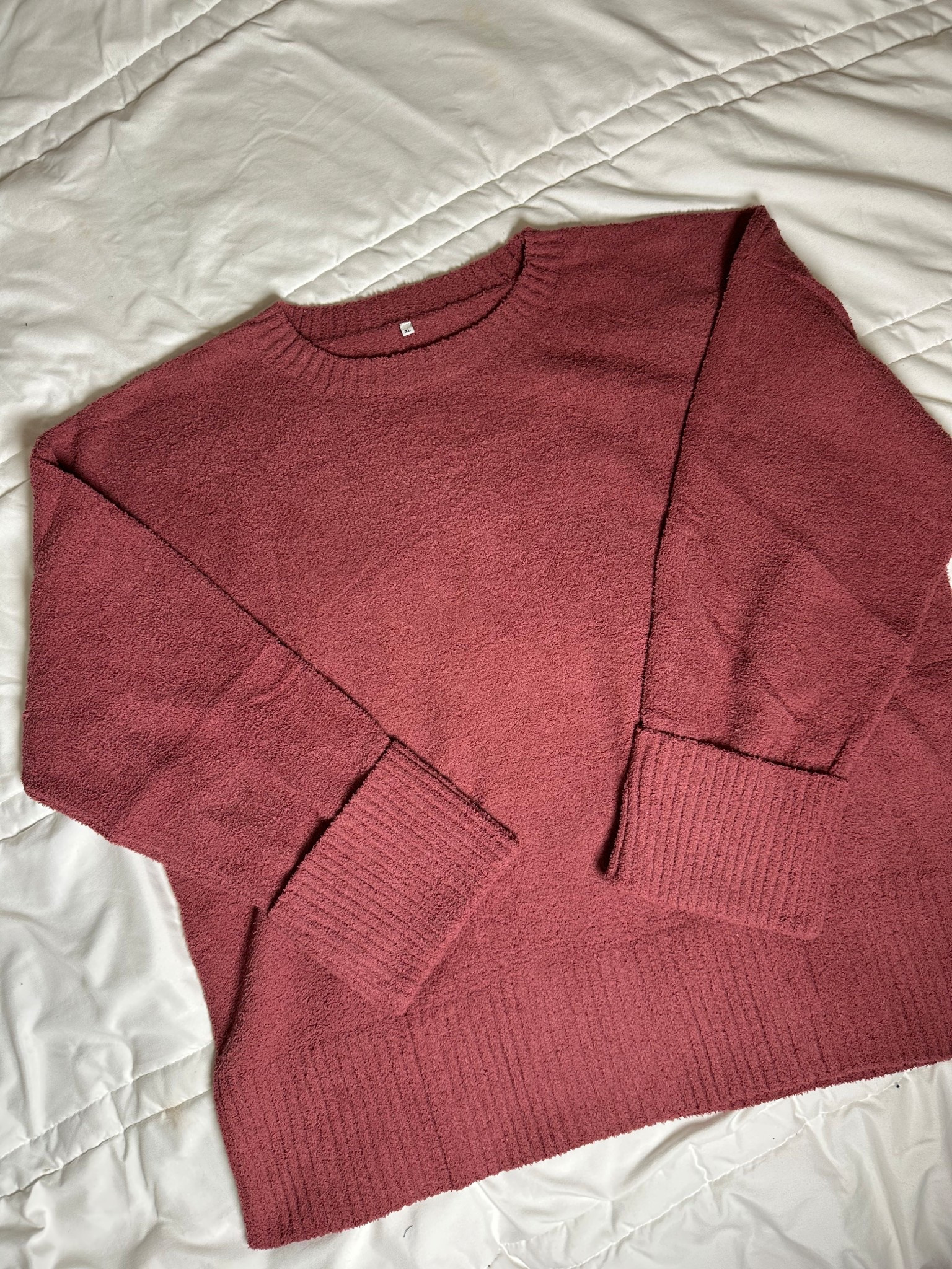 Cute oversized reddish orange sweater! So comfy & soft! Ranges from sizes XS-XL! Perfect for winter! Only $22!

#LTKFindsUnder50 #LTKFindsUnder100 #LTKMidsize