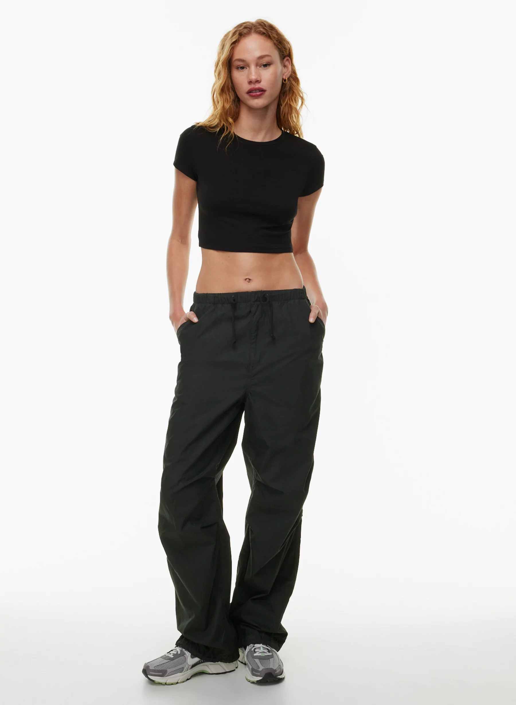 CHILL ORTIZ CROPPED T-SHIRT | Aritzia