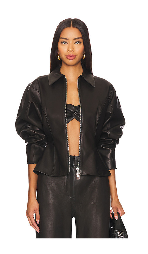 The Sei Fitted Leather Jacket in Black. Taglia 0. Also in 2, 4, 6. | Revolve Clothing (Global)