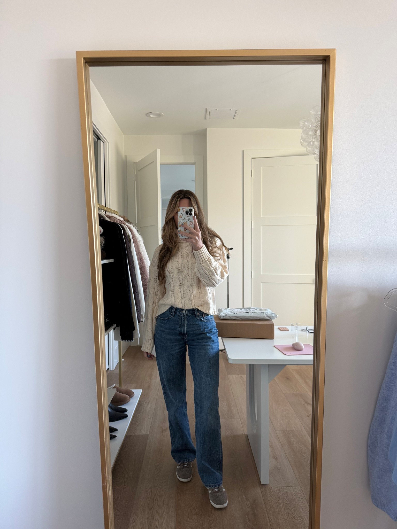 What I wore today for a cold baseball game


#LTKSeasonal