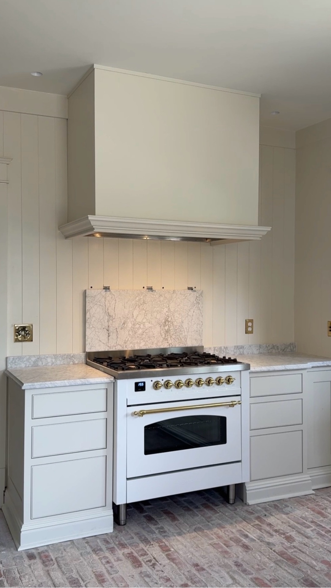 If you want your home to feel custom… these lights get the job done!

#LTKHome #LTKdayinmylife #LTKmomlife