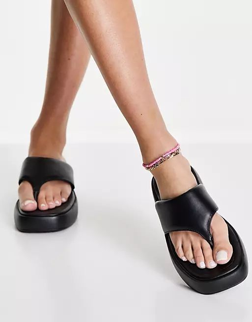 ASOS DESIGN Wide Fit Francesca flatform sandals in black | ASOS (Global)