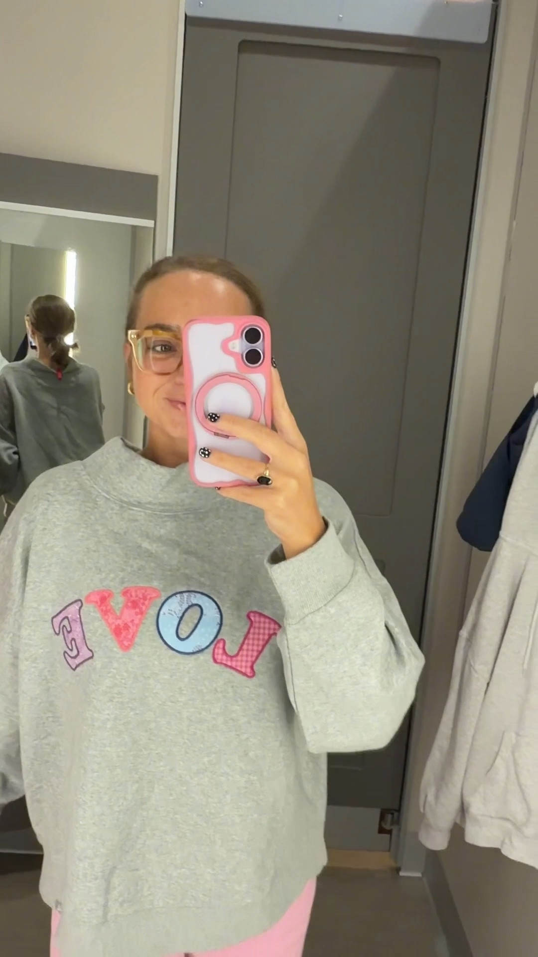 the cutest Valentine’s Day mockneck pullover at Target!! 

#LTKActive #LTKFindsUnder50 #LTKSeasonal