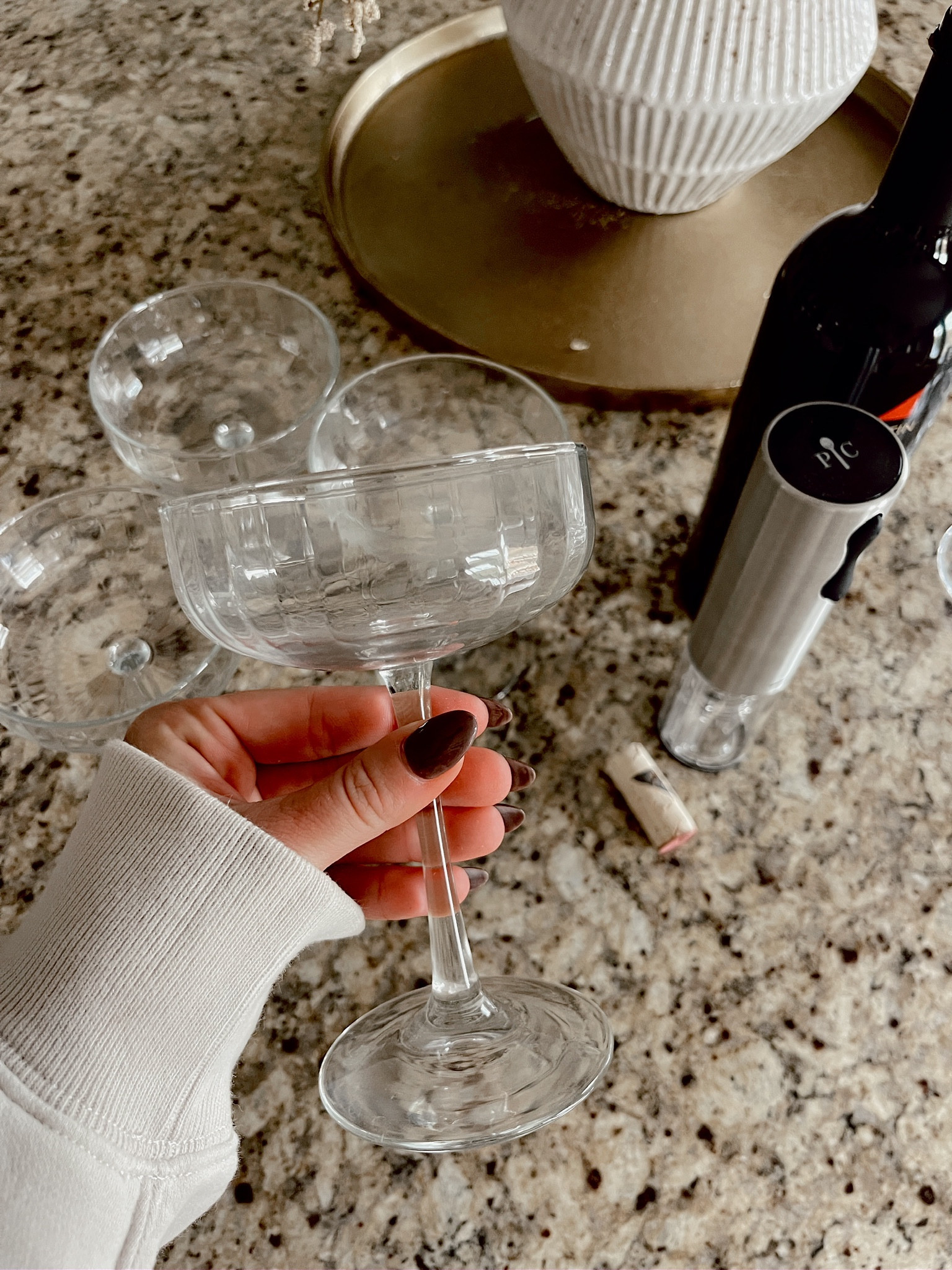 Home decor, hostess gift, housewarming gift, dining room, kitchen, holiday glasses, clear glasses, thanksgiving 

#LTKparties #LTKfindsunder50 #LTKhome