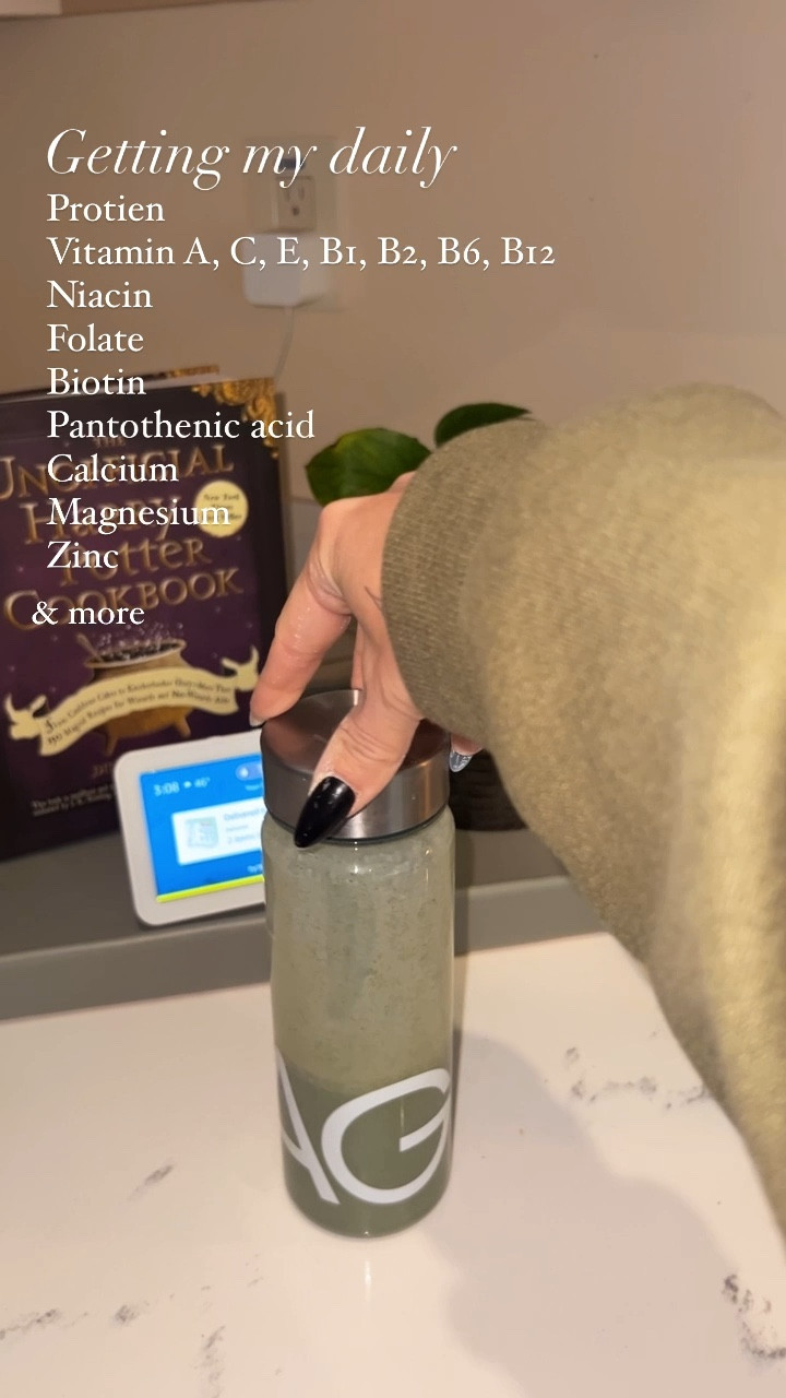 My lifesaver for the back to school sickness!! All my vitamins in one drink…. Yes Please!!! 

#LTKfitness #LTKfindsunder100 #LTKActive