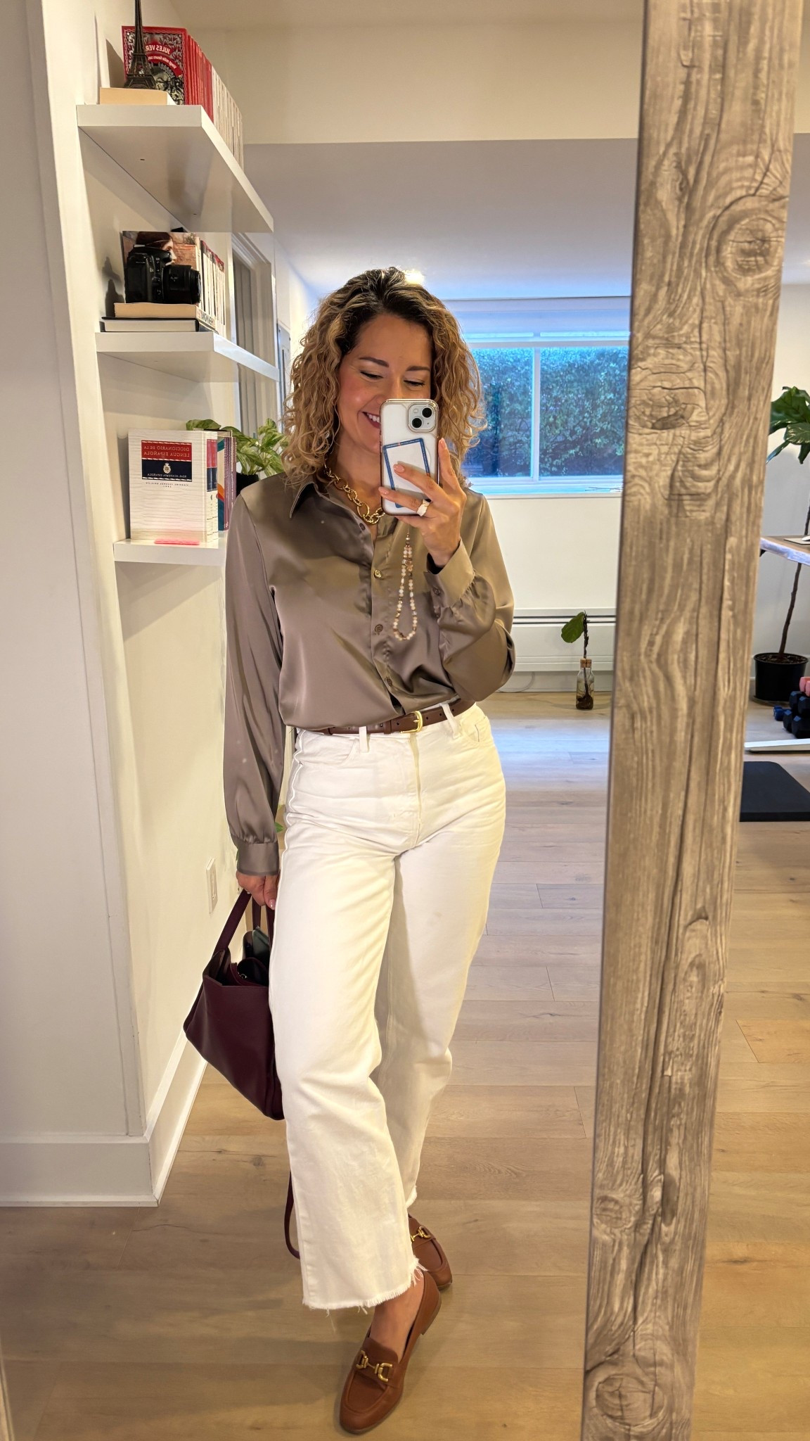 Casual jeans outfit for work 

#LTKfall #LTKcanada #LTKjeans