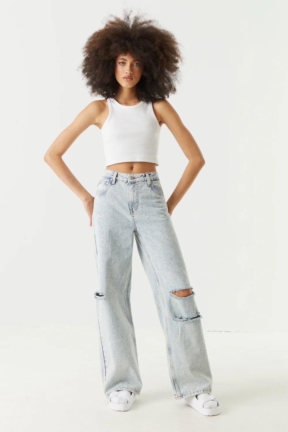Refuge Ultra High-Rise Distressed Acid Wash Loose Leg Jean | Charlotte Russe
