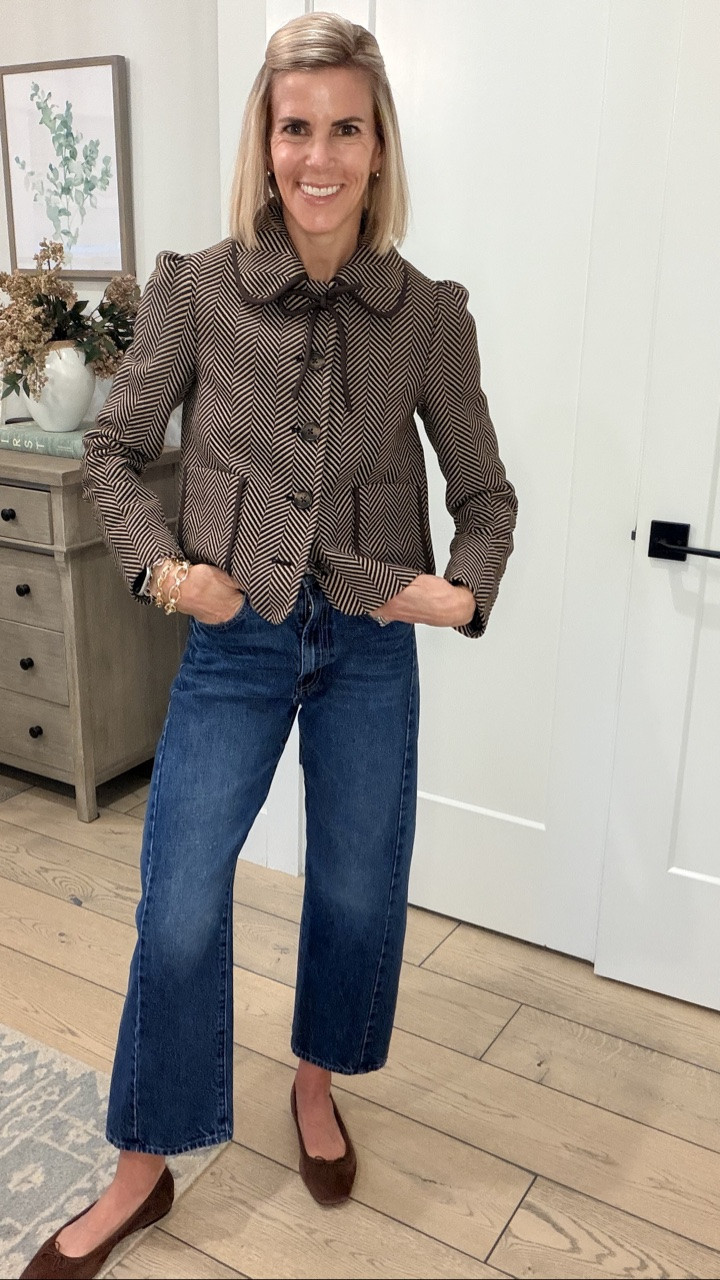 A perfect lady jacket with all the details 🤎. Wearing a size 2. Have it paired with one of my must have denim styles. I am wearing a 25 and have this in a couple different colors. Paired with an easy suede flat.

#LTKootd #LTKOver40 #LTKWorkwear