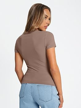 Trendy Queen Womens Basic T Shirts Summer Tops 2026 Crop Short Sleeve Slim Fit Tee Cute Gym Worko... | Amazon (US)