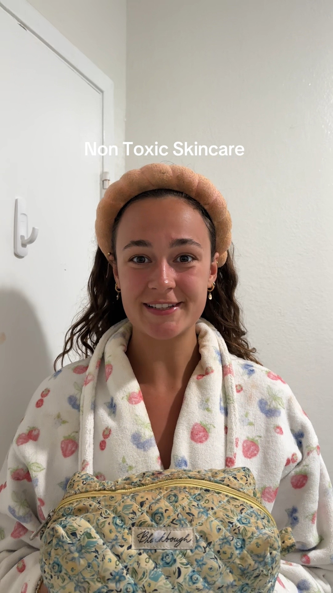 Non Toxic Skincare routine ✨ #skincare #nontoxic #lowtox 

#LTKBeauty #LTKgrwm #LTKmorningroutine