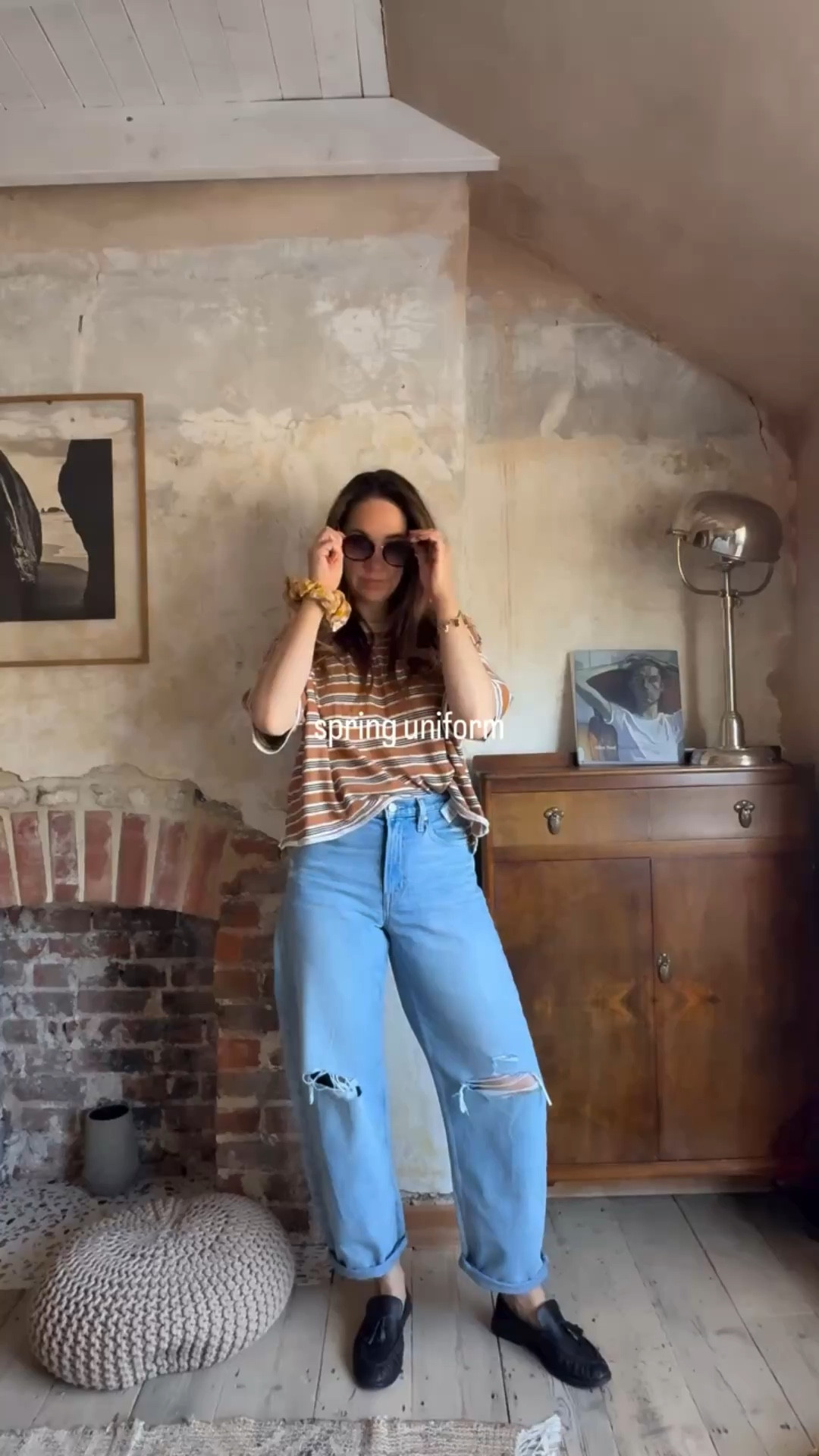 Will probably be wearing this tee whenever it’s clean for the foreseeable.

#springoutfit #springstyle #stripetee