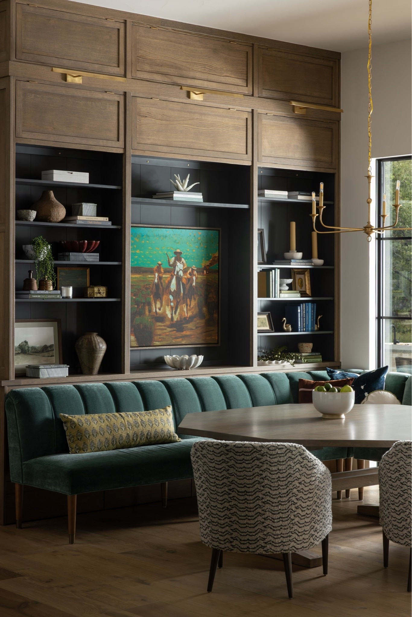 Shop our look ✨


#interiordesign #design #breakfestnook