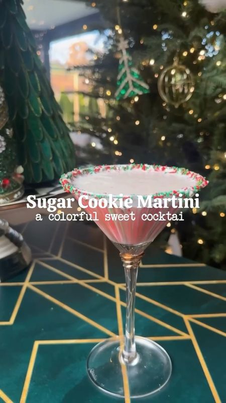The bestttt Sugar Cookie Martinj! Check out the cutest glasses I used for this ✨🍸

#LTKHoliday #LTKparties #LTKSeasonal