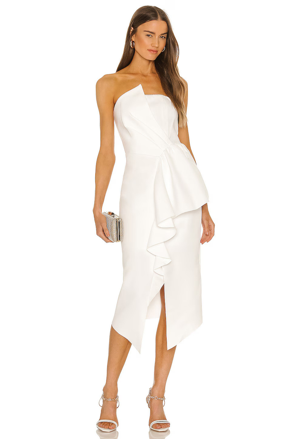 If you’re a “simple but cute” bride… you NEED these 🤍 the minis are perfect for bridal shower pics and the longer dresses are giving soft luxury energy. Everything feels so wearable but still bridal. Saving all of these immediately 💍
#bridalstyle #revolve #bridetobe #whiteminidress #longwhitedress #engagementdress #honeymoondress #ltkstyle #weddinginspo 

 #LTKSeasonal #LTKU #LTKWedding