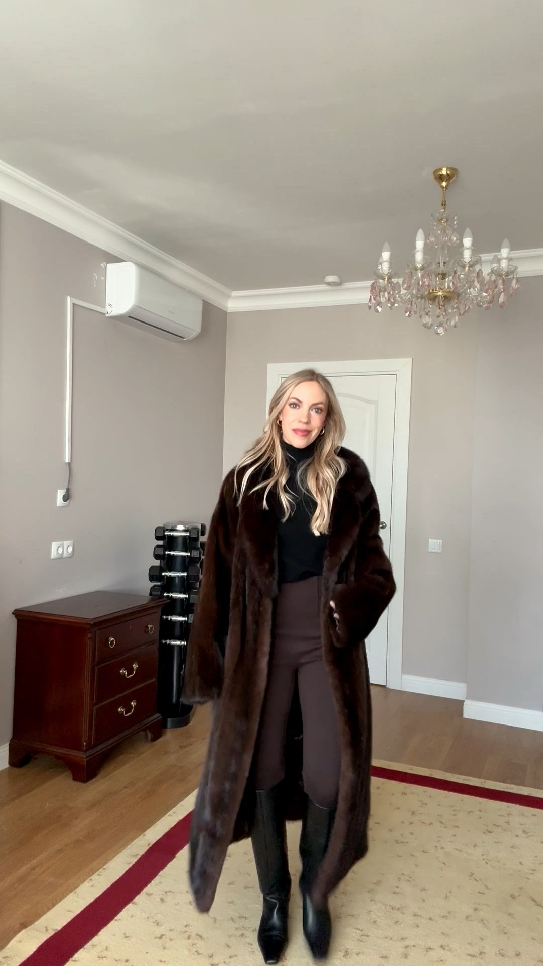 Chocolate brown fur coat, black and dark brown outfit, Zara chocolate brown leggings, fur coat winter outfit idea 

#LTKgrwm #LTKSeasonal #LTKFindsUnder50