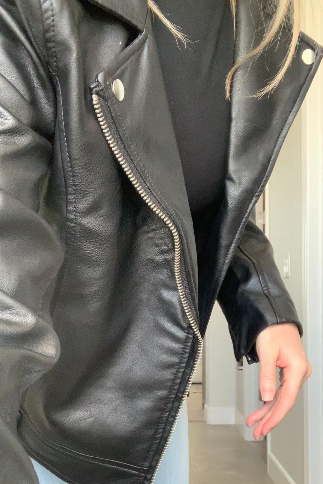 Abercrombie jeans haul for millennials + a faux leather jacket! 

#LTKFallSale #LTKBacktoSchool #LTKNYFW