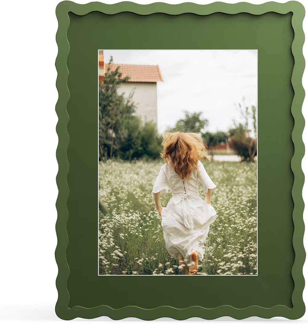 11x14 Picture Frame with Mat for 8x10, Wavy Edge Wooden Real Glass Photo Frame for Wall Hanging, ... | Amazon (US)