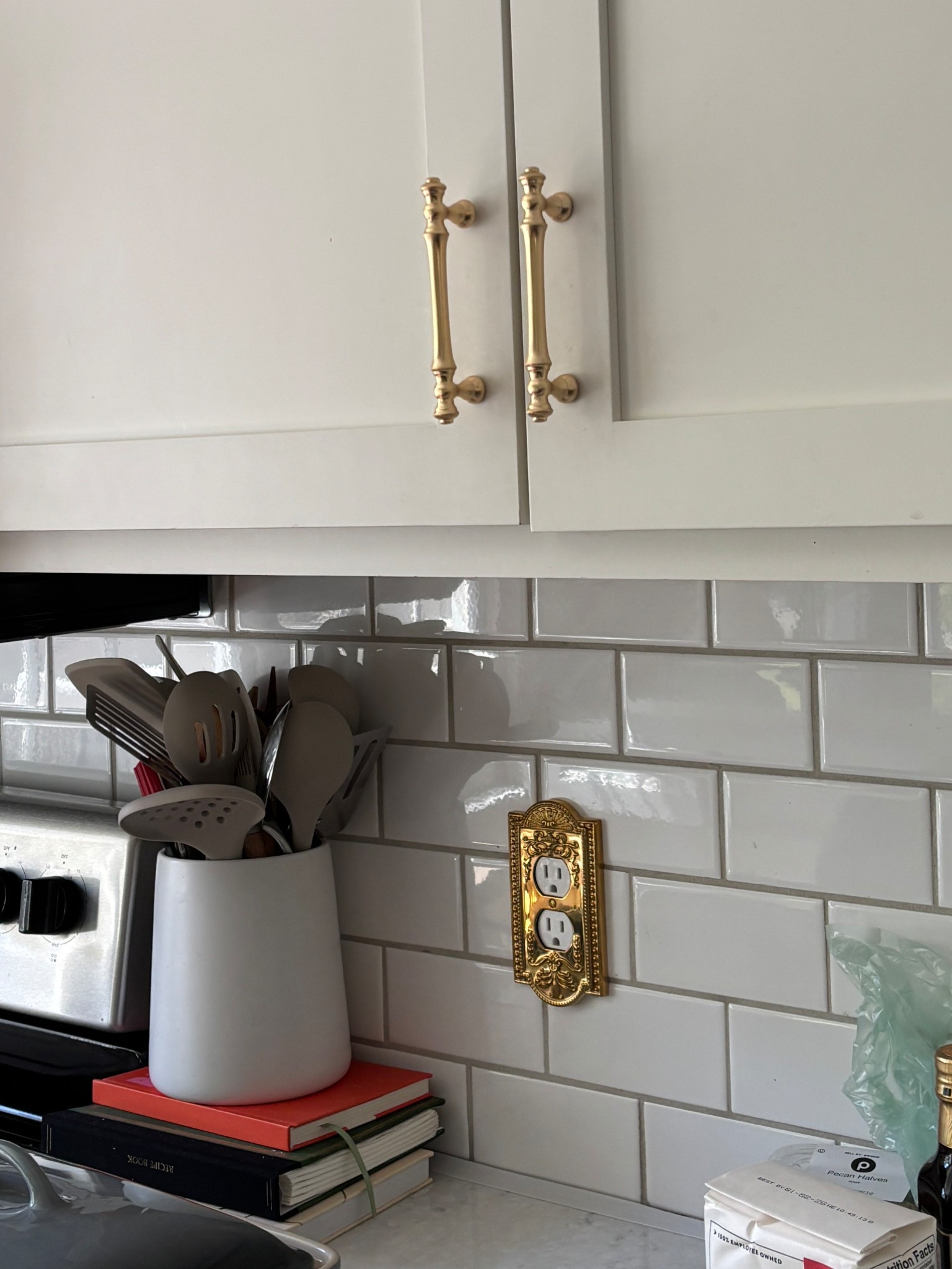 hardware is size 3.75 - love how the gold hardware makes a white kitchen pop! Amazon favorite and an easy home upgrade for less than $100! 

#LTKFindsUnder100 #LTKU #LTKHome