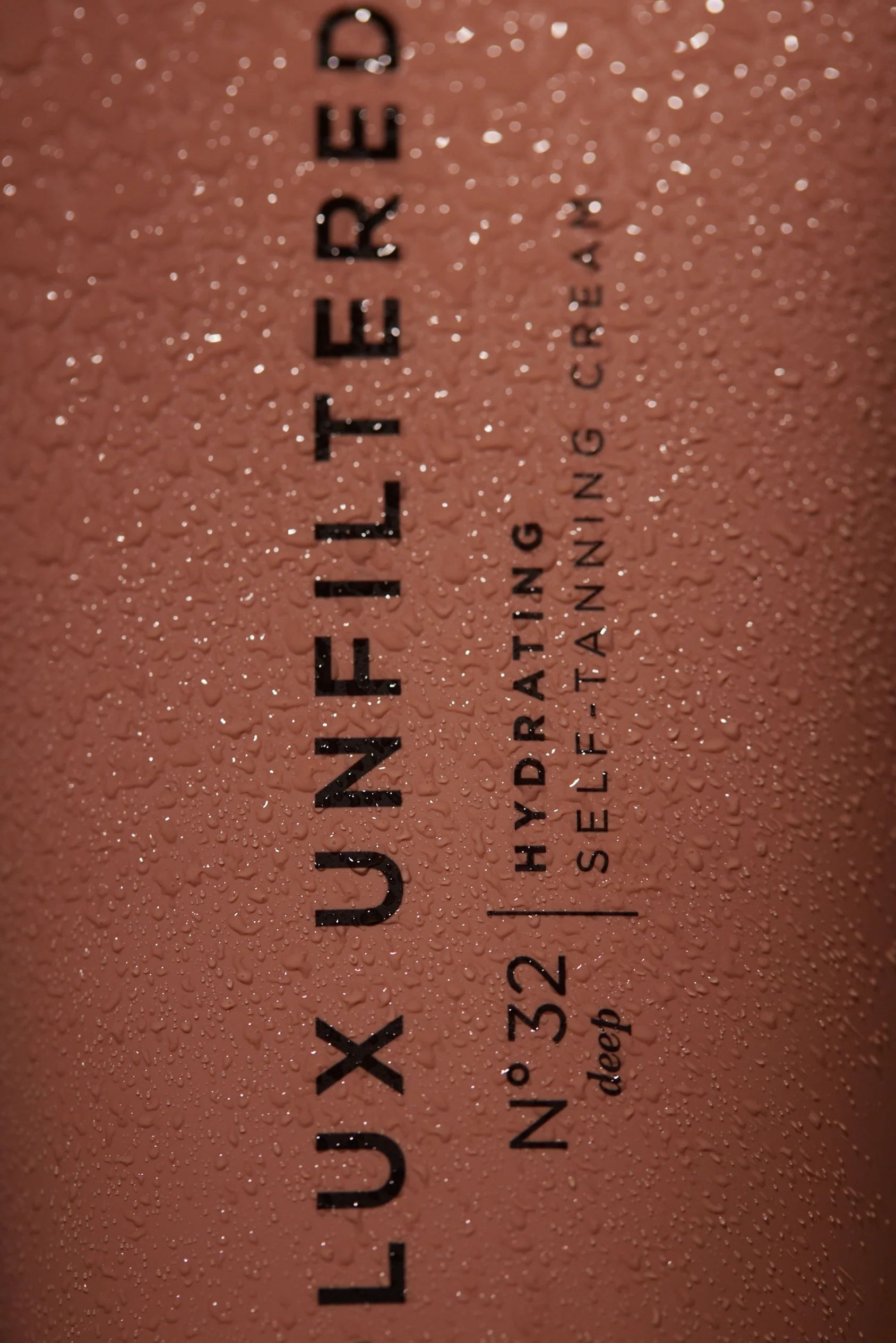 N°32 Deep Hydrating Self-Tanning Cream | +Lux Unfiltered