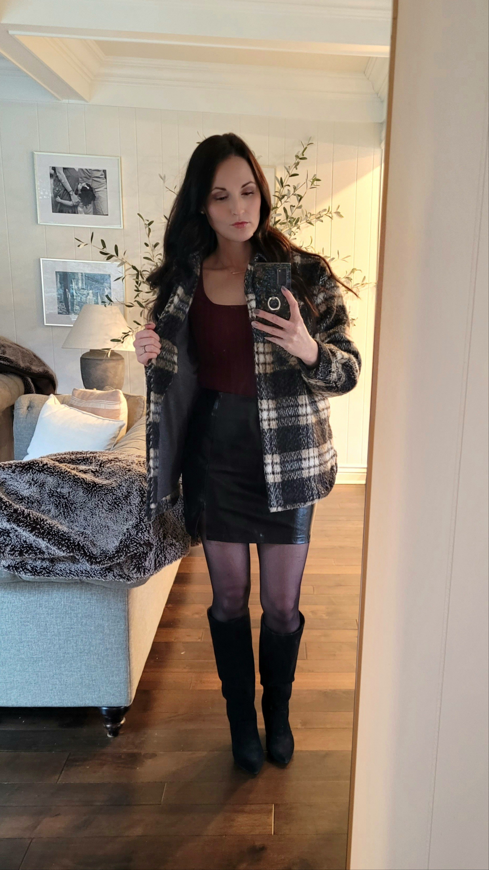 Cold weather date night outfit - winter concert outfit - faux leather skirt! Nordstrom OOTD

#LTKfindsunder50 #LTKstyletip